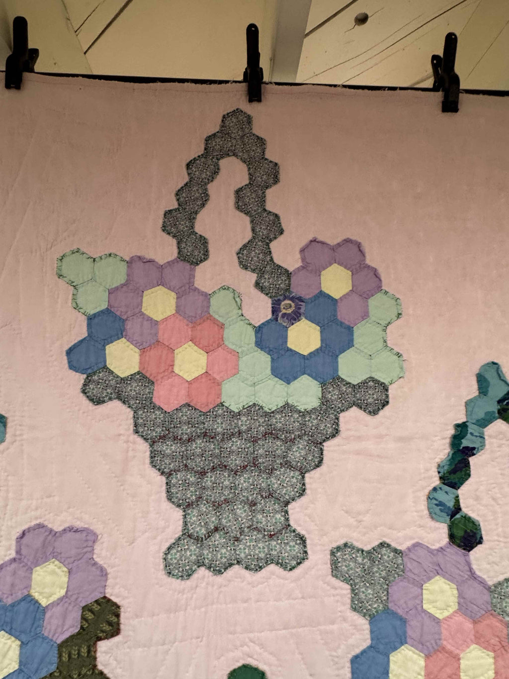 Vintage Hexagon Flower Basket Quilt