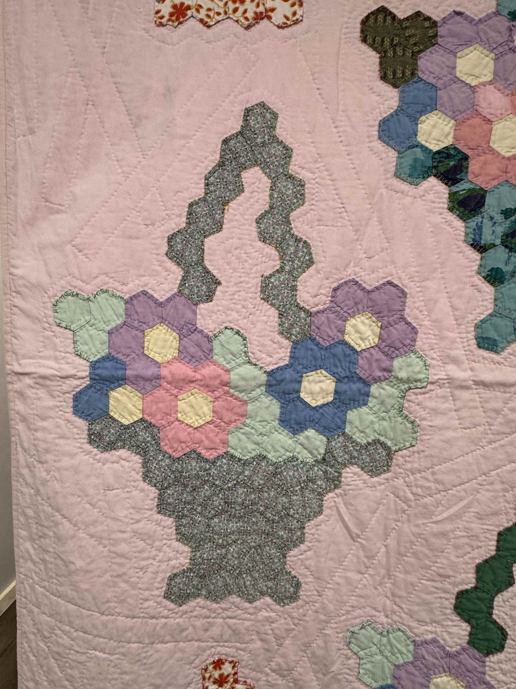 Vintage Hexagon Flower Basket Quilt
