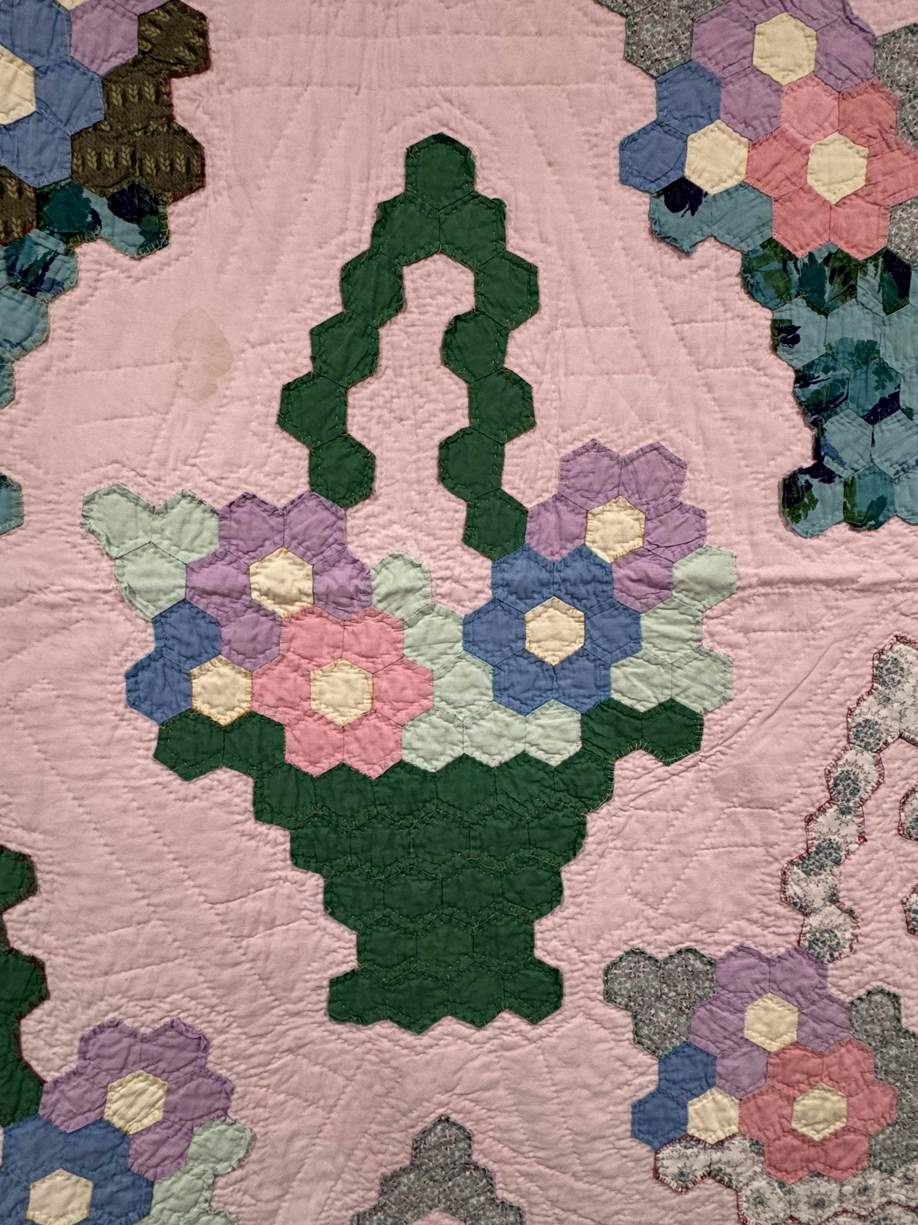 Vintage Hexagon Flower Basket Quilt