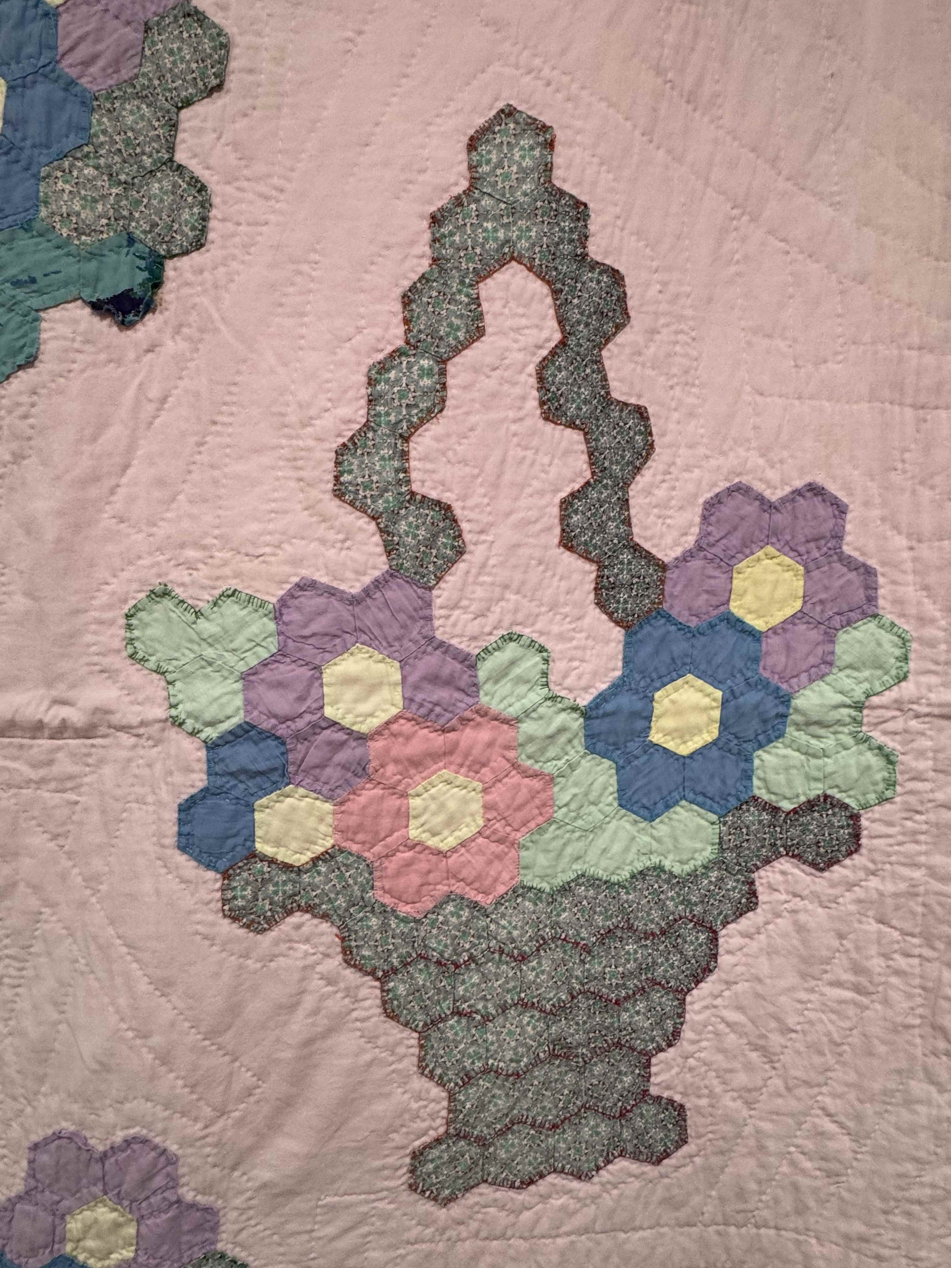 Vintage Hexagon Flower Basket Quilt
