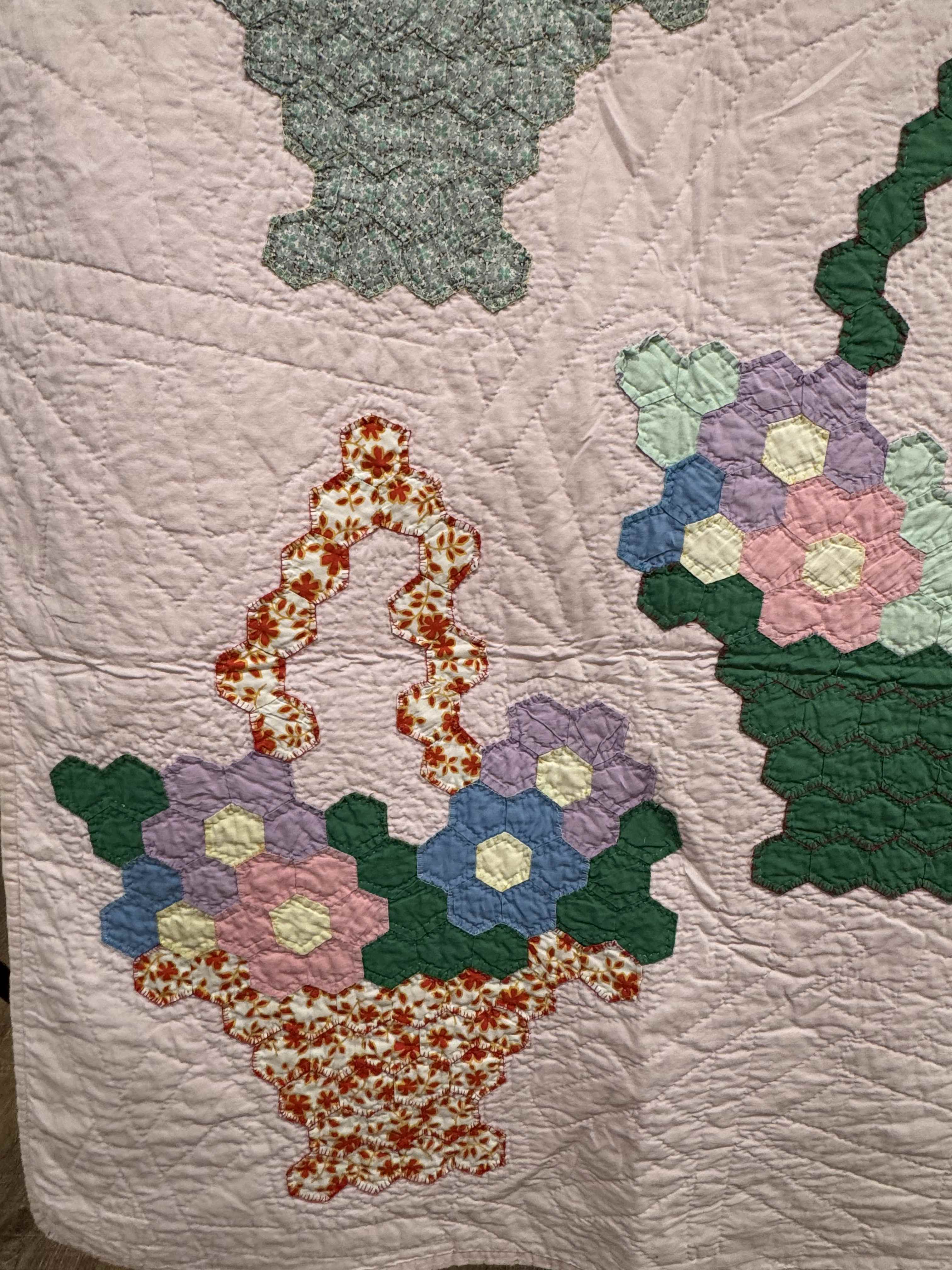 Vintage Hexagon Flower Basket Quilt