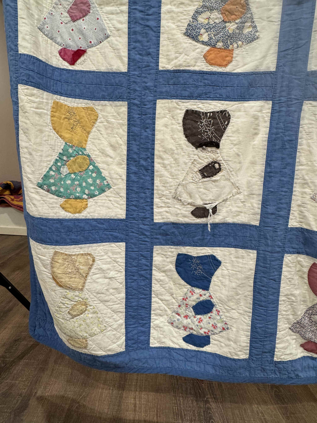 Vintage Sun Bonnet Sue Quilt