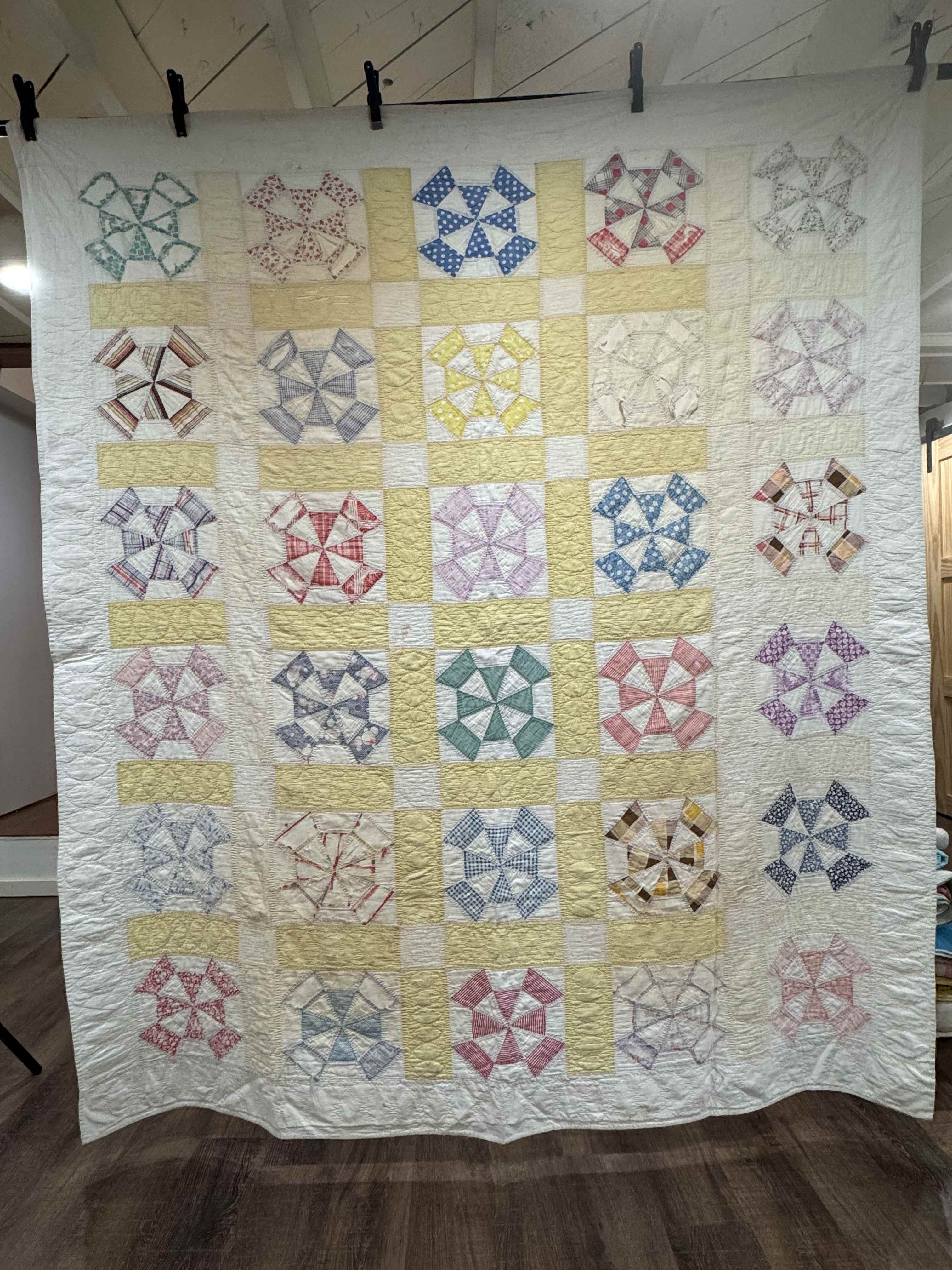 Vintage Quilt Amazing Windmill