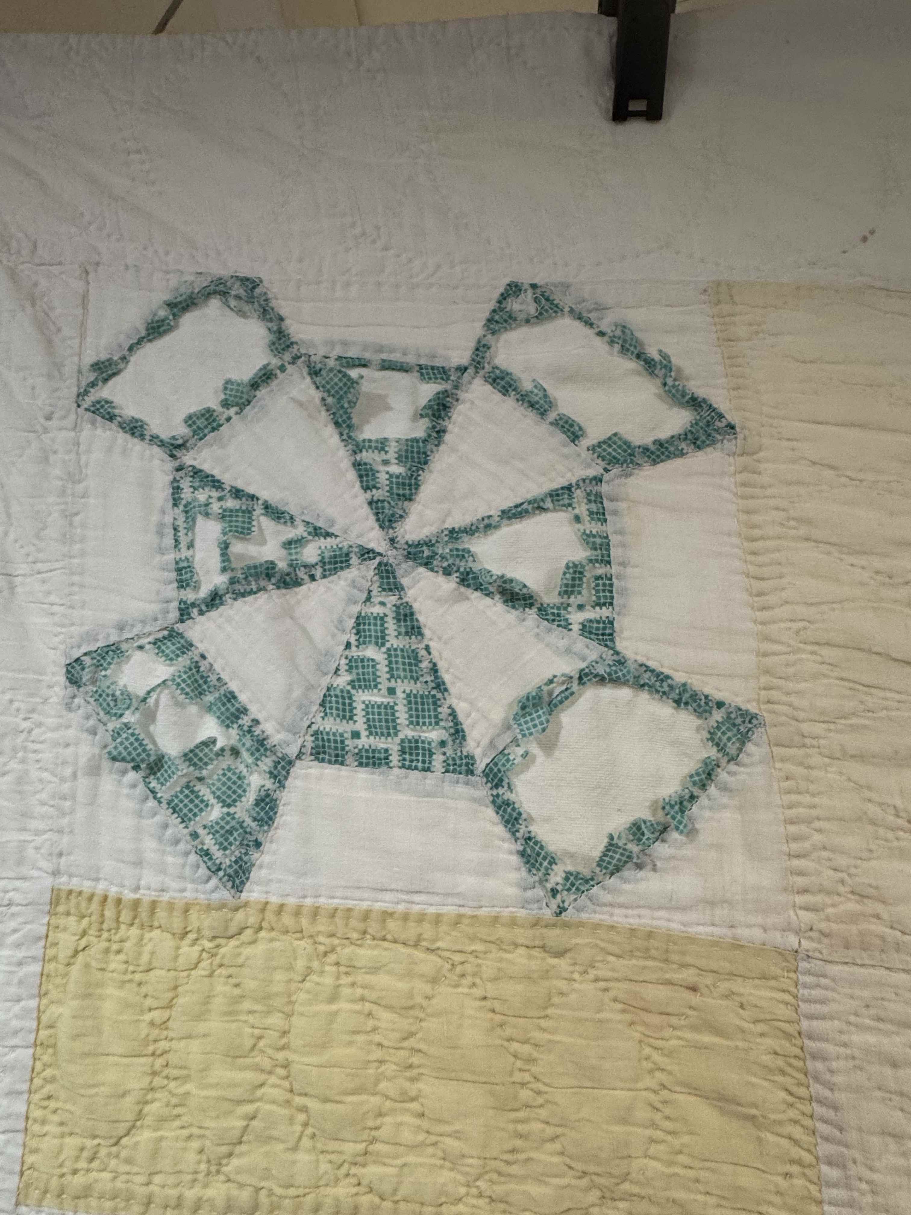 Vintage Quilt Amazing Windmill