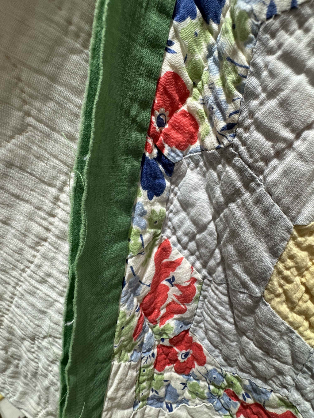 Vintage Quilt Grandmother's Flower Garden