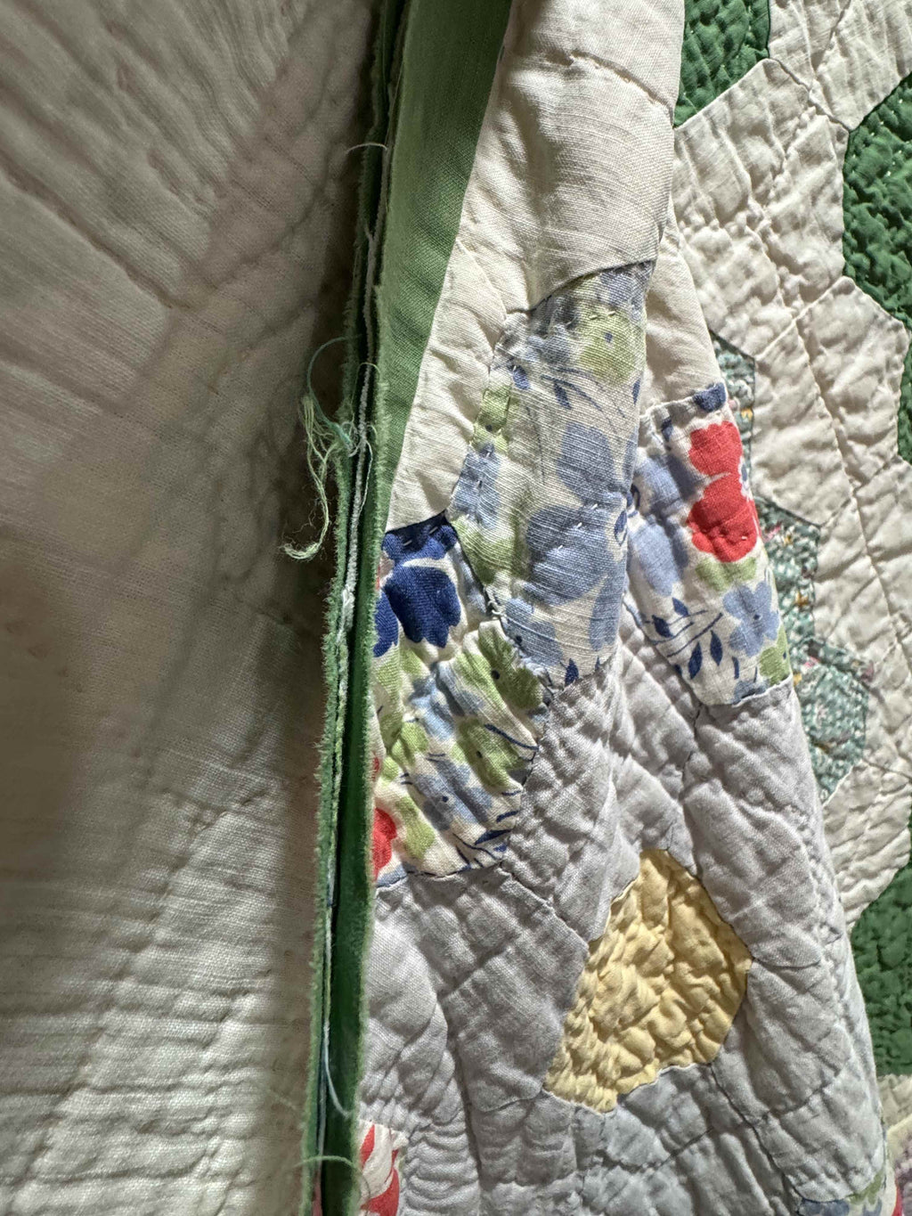 Vintage Quilt Grandmother's Flower Garden