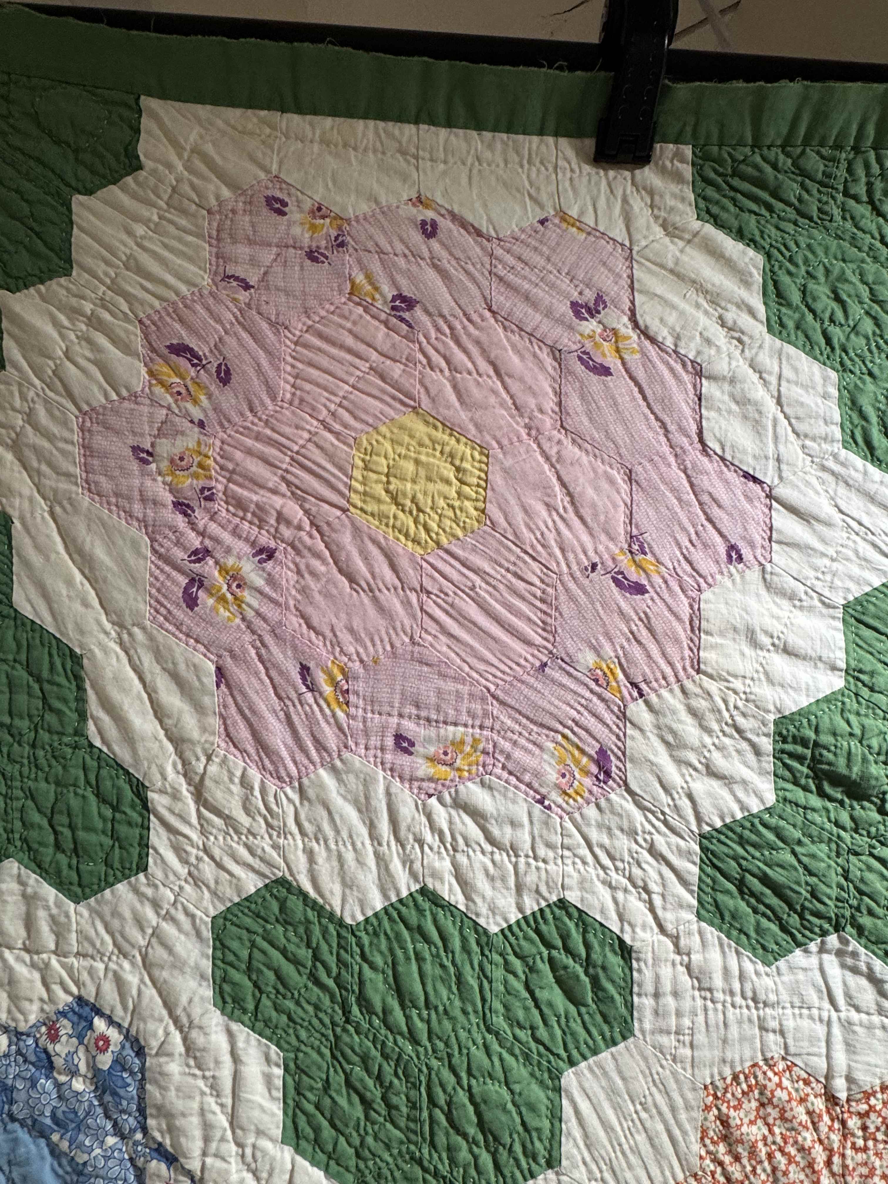 Vintage Quilt Grandmother's Flower Garden