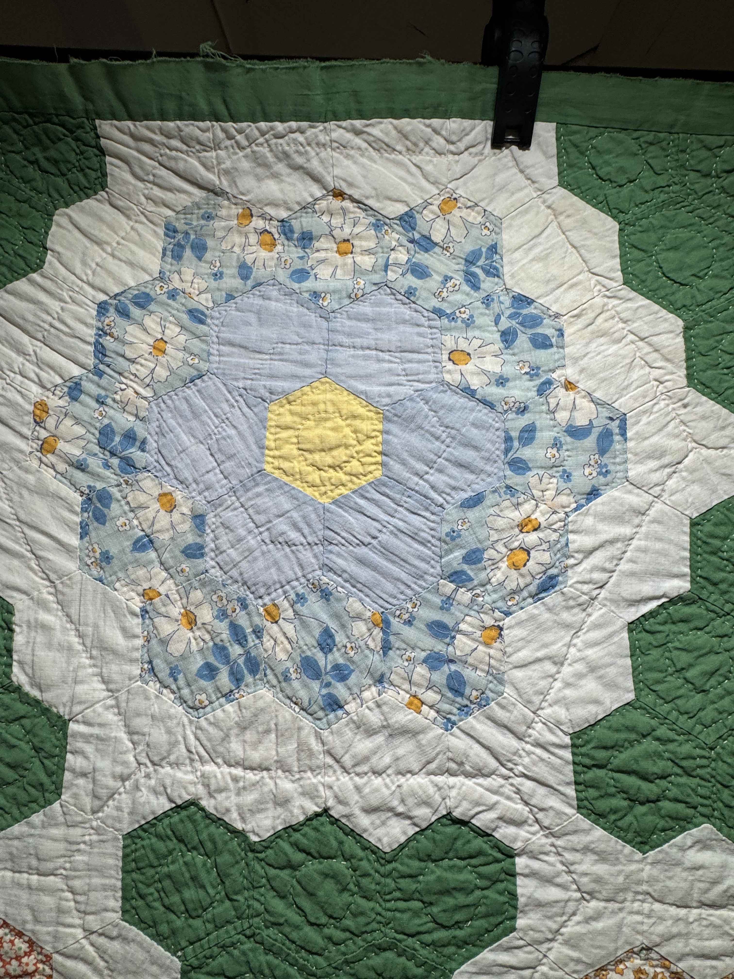 Vintage Quilt Grandmother's Flower Garden