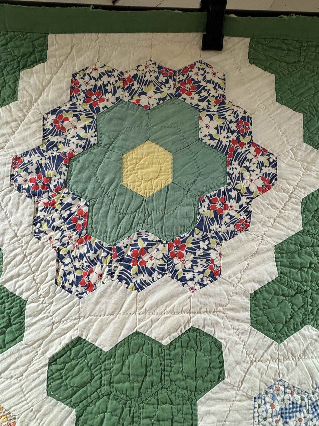 Vintage Quilt Grandmother's Flower Garden