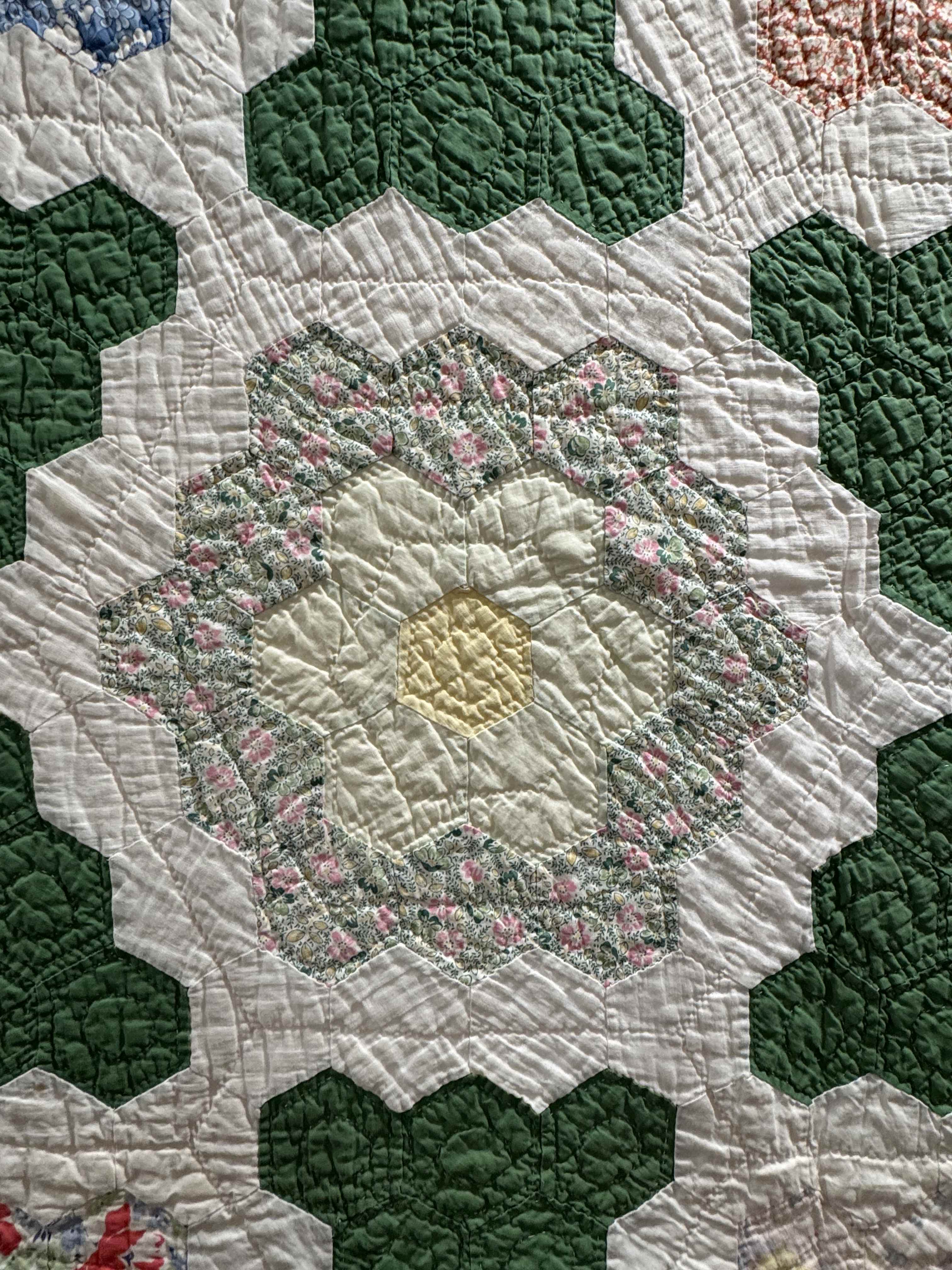 Vintage Quilt Grandmother's Flower Garden