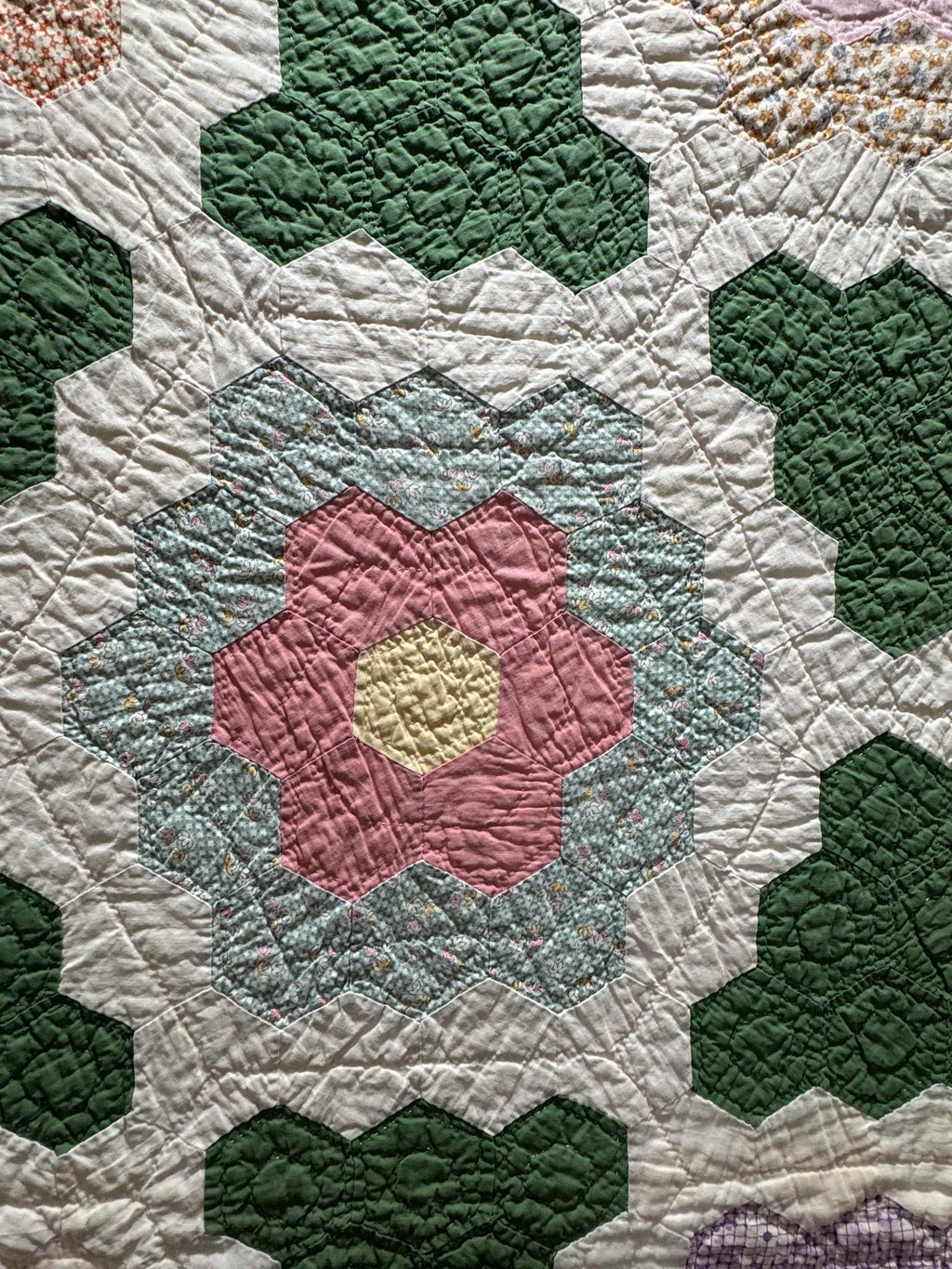 Vintage Quilt Grandmother's Flower Garden