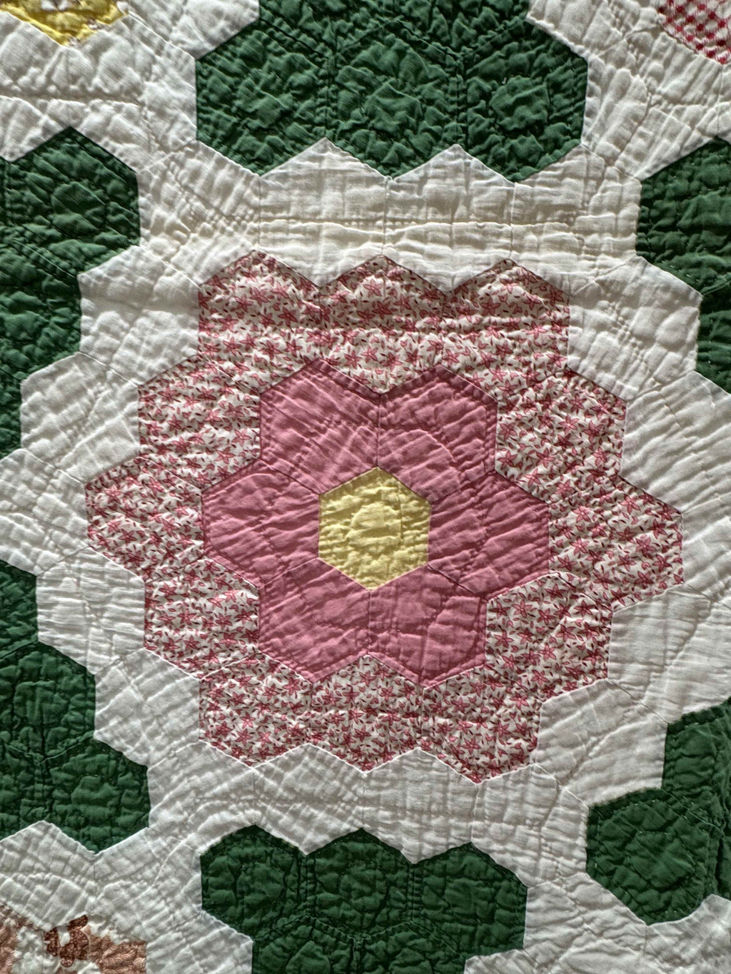 Vintage Quilt Grandmother's Flower Garden