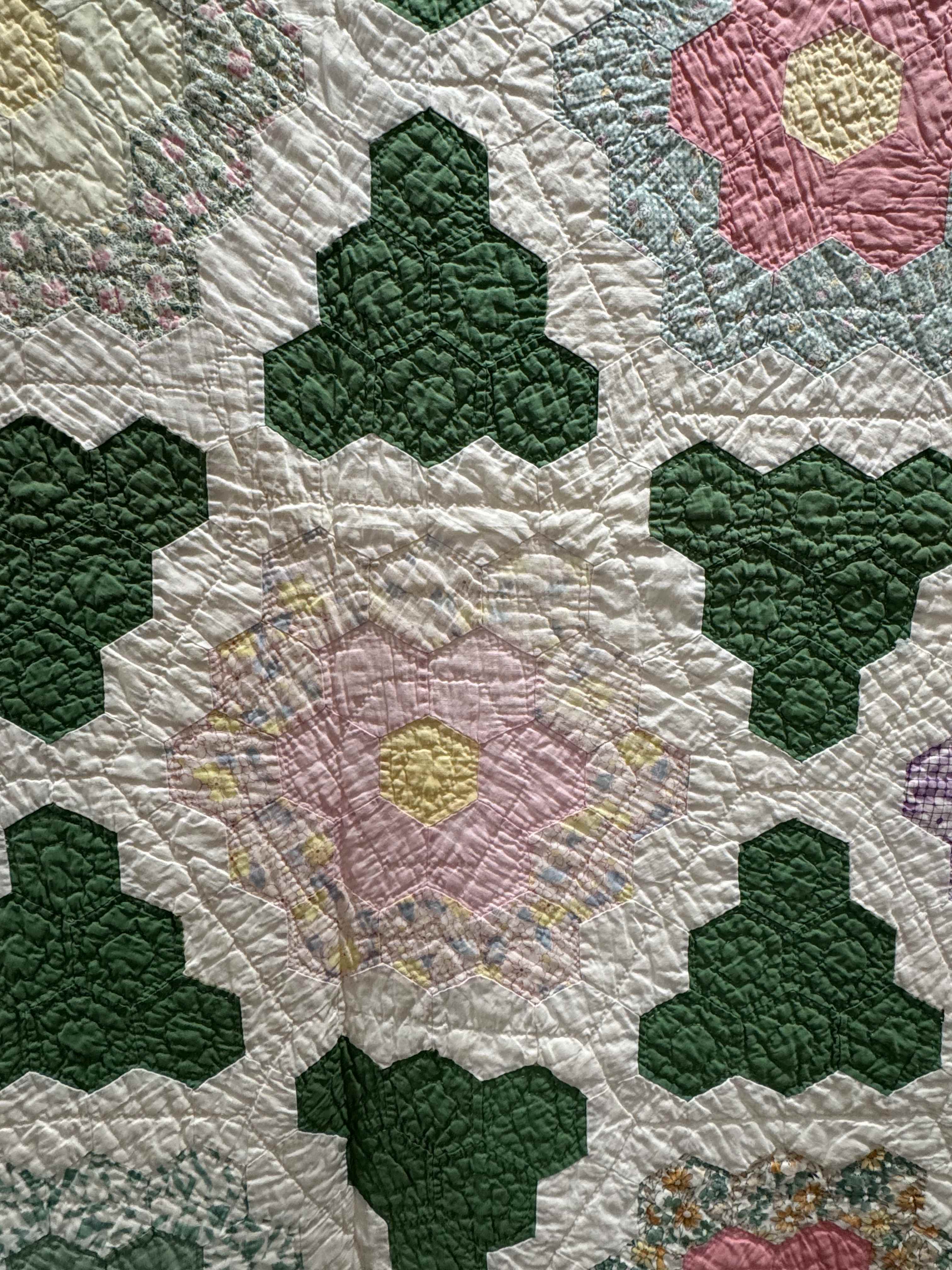 Vintage Quilt Grandmother's Flower Garden