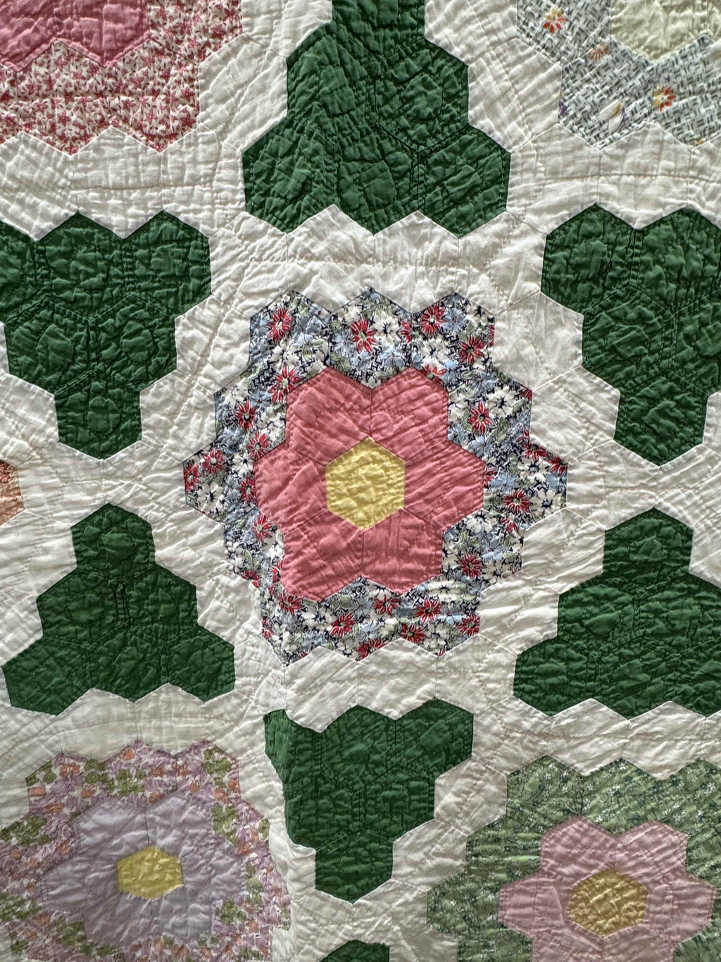 Vintage Quilt Grandmother's Flower Garden