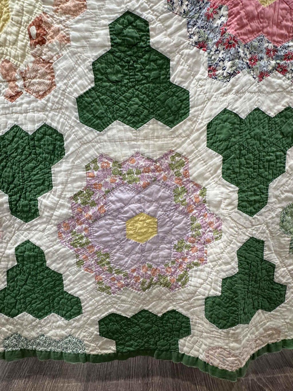 Vintage Quilt Grandmother's Flower Garden