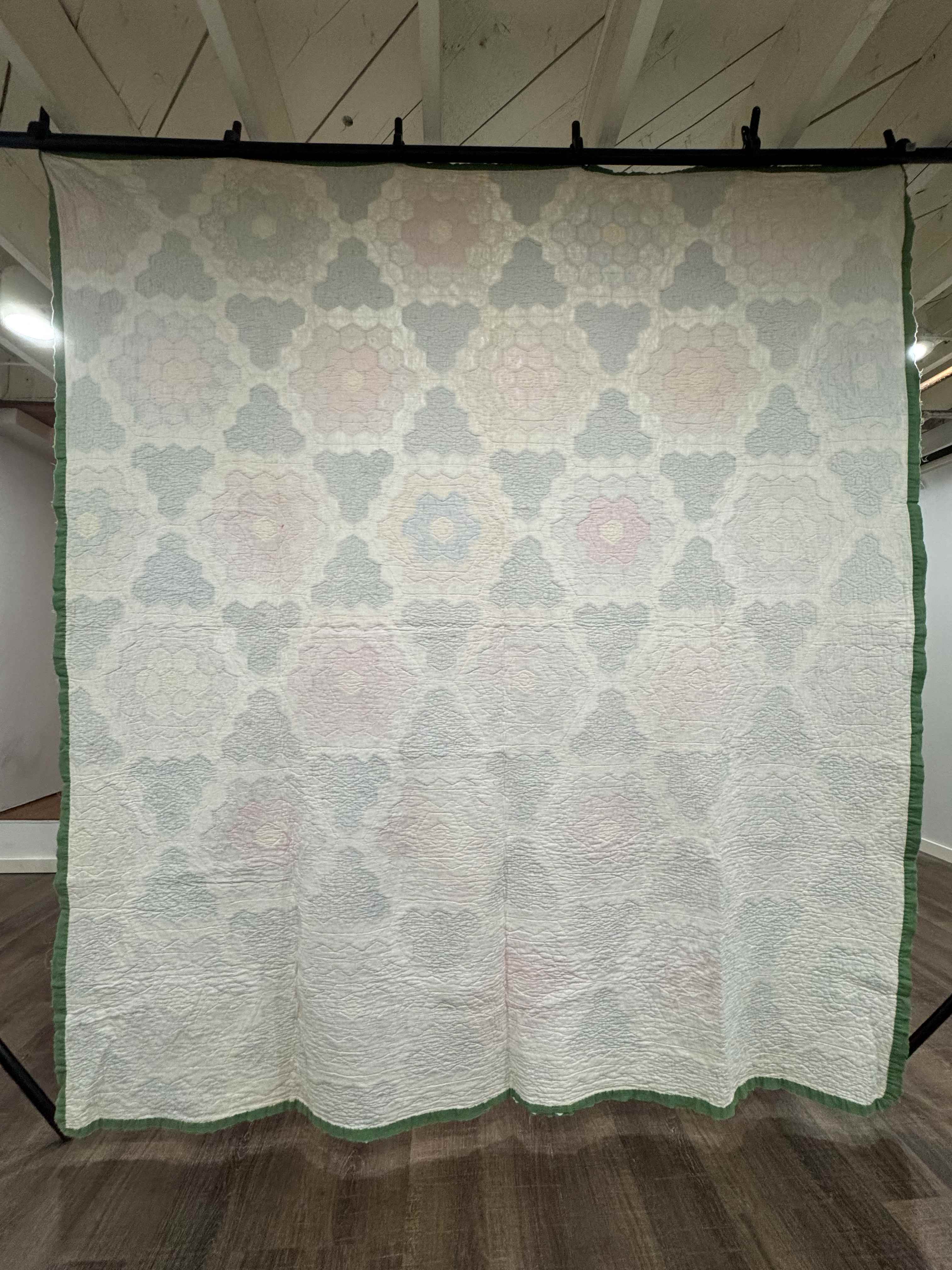 Vintage Quilt Grandmother's Flower Garden