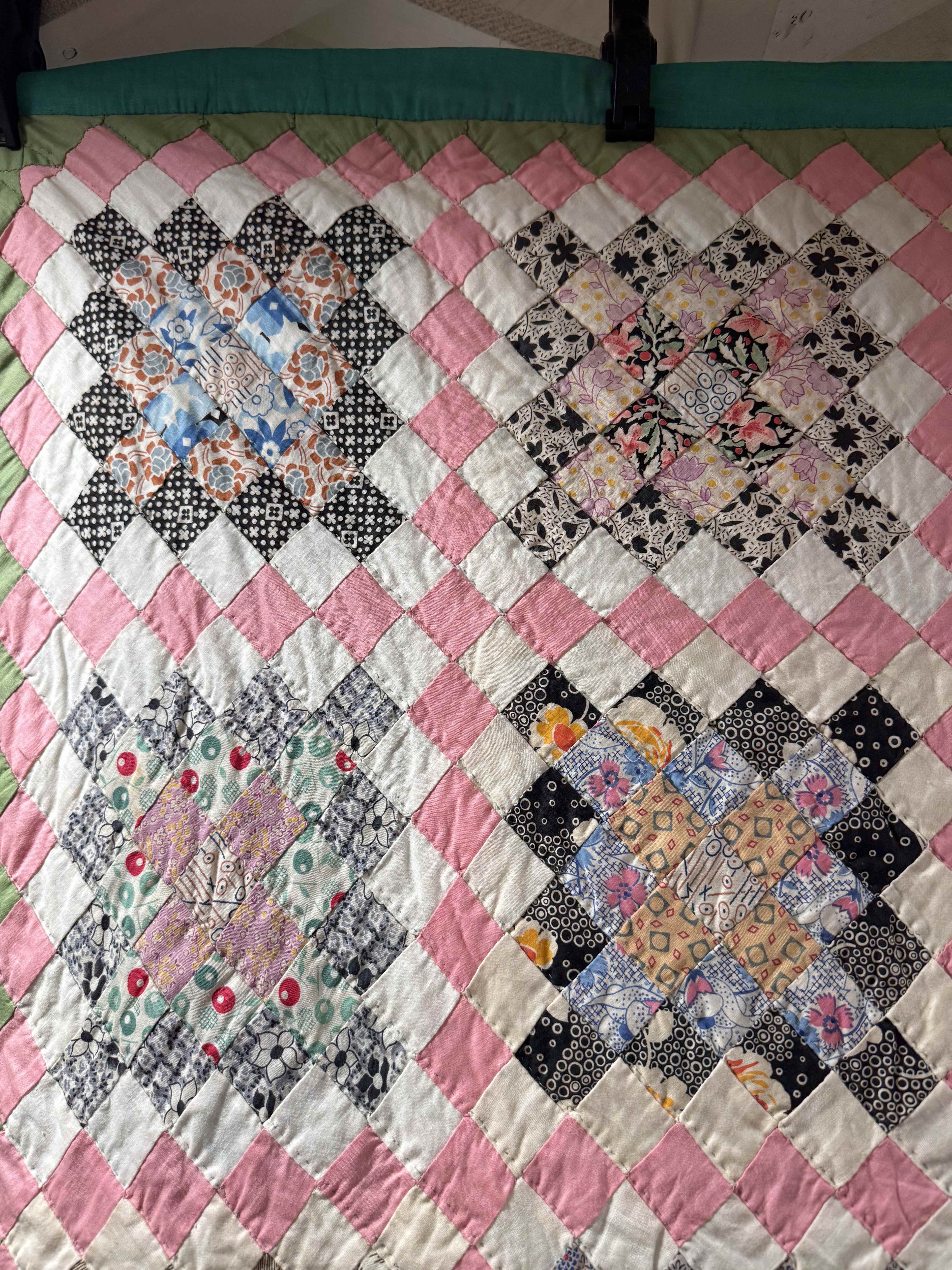 Vintage Quilt Trip Around the World Variation