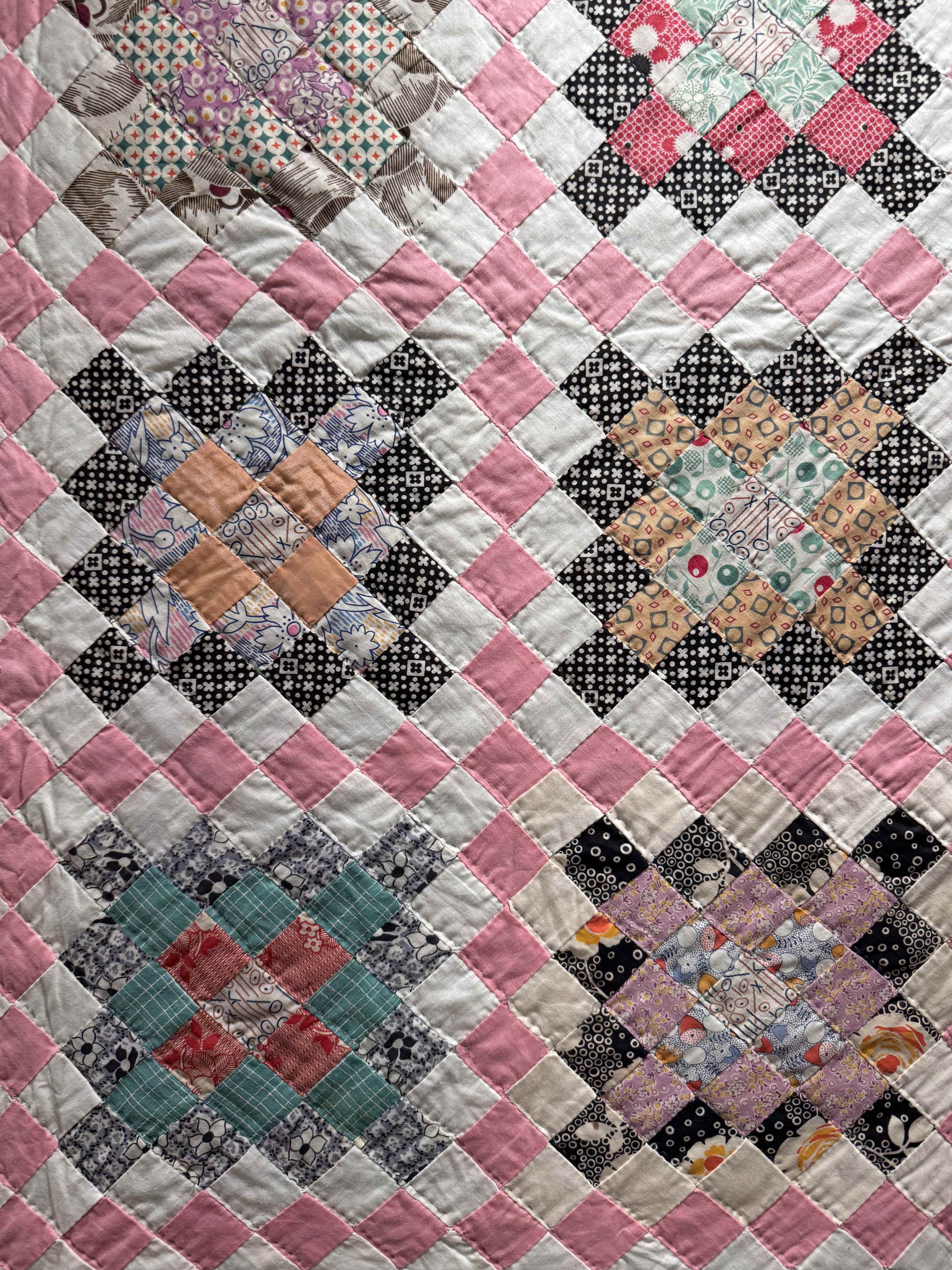 Vintage Quilt Trip Around the World Variation