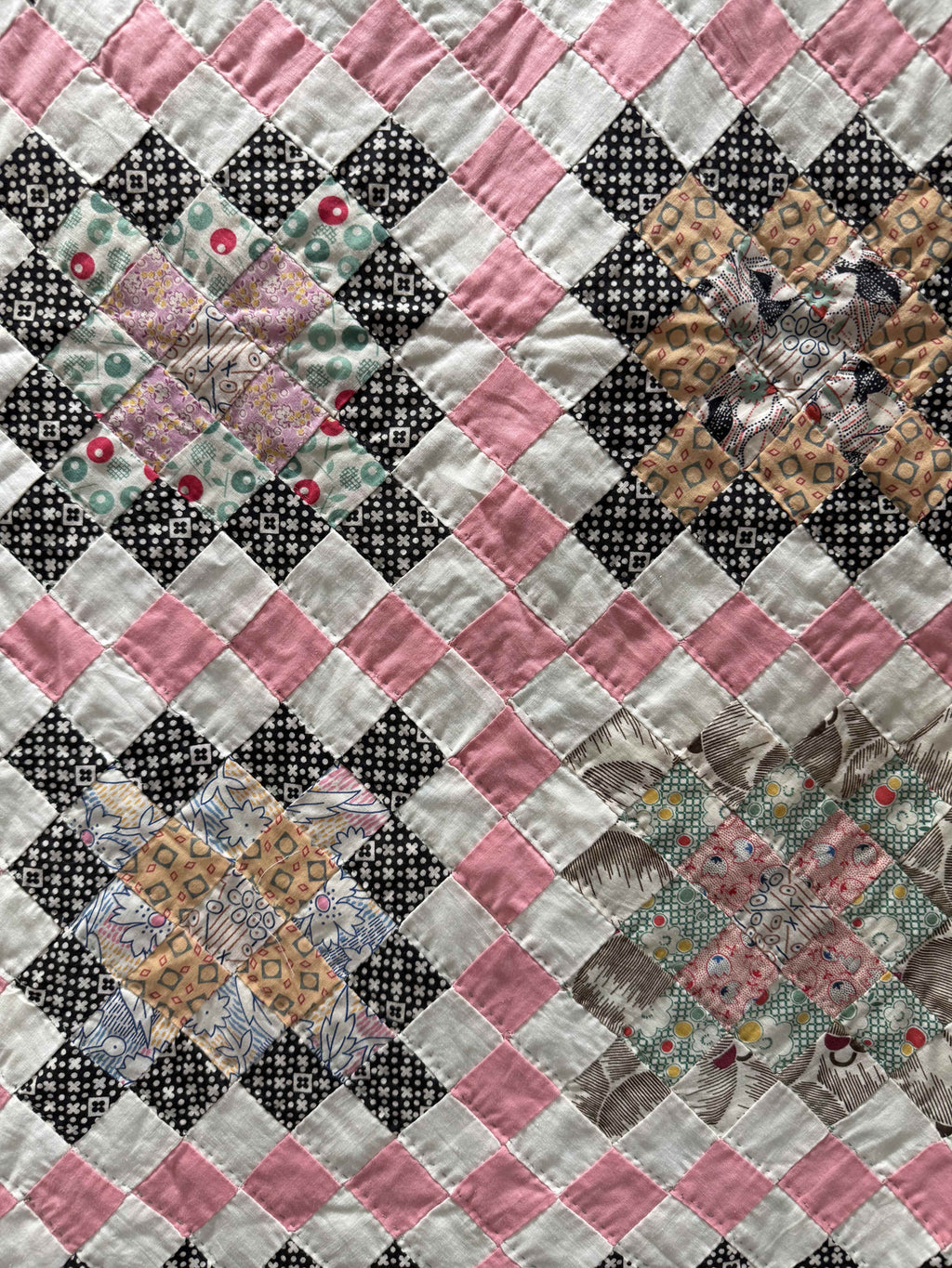 Vintage Quilt Trip Around the World Variation