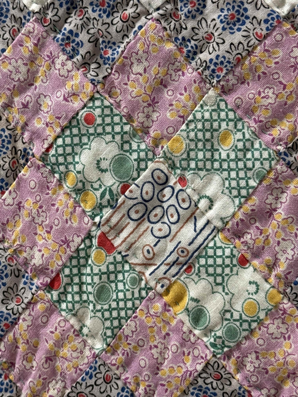 Vintage Quilt Trip Around the World Variation