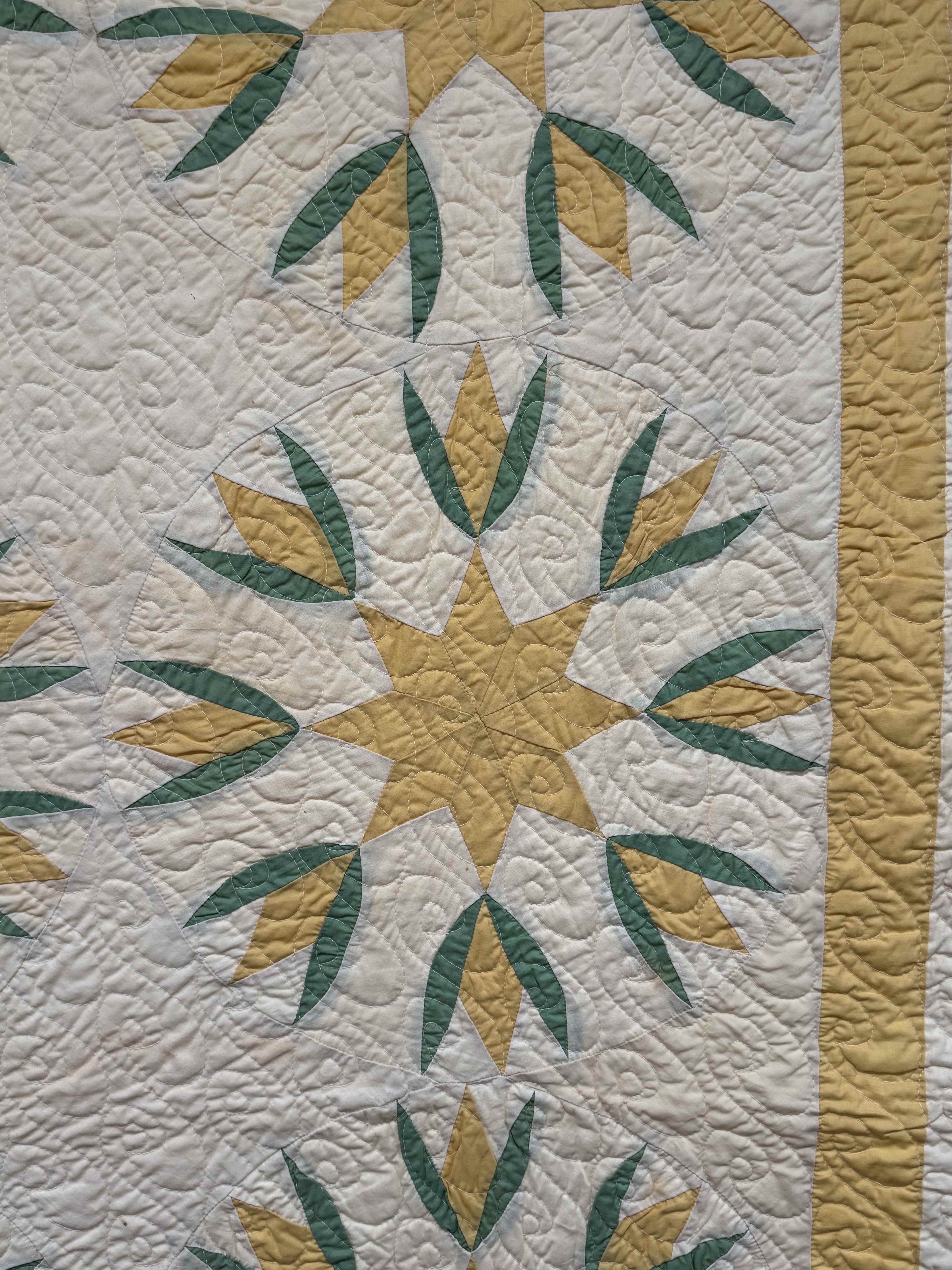Vintage Quilt Cottage Tulip