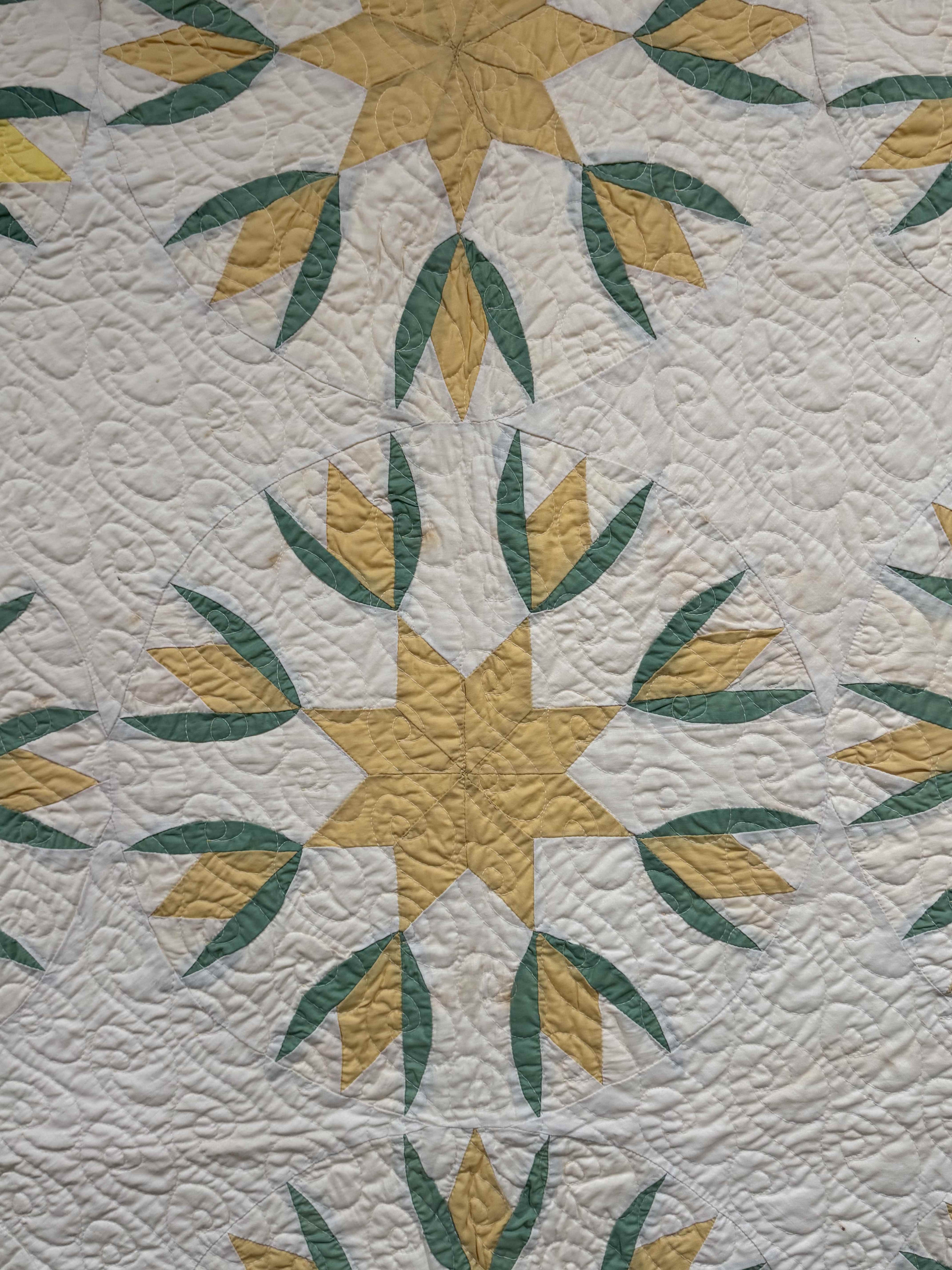 Vintage Quilt Cottage Tulip