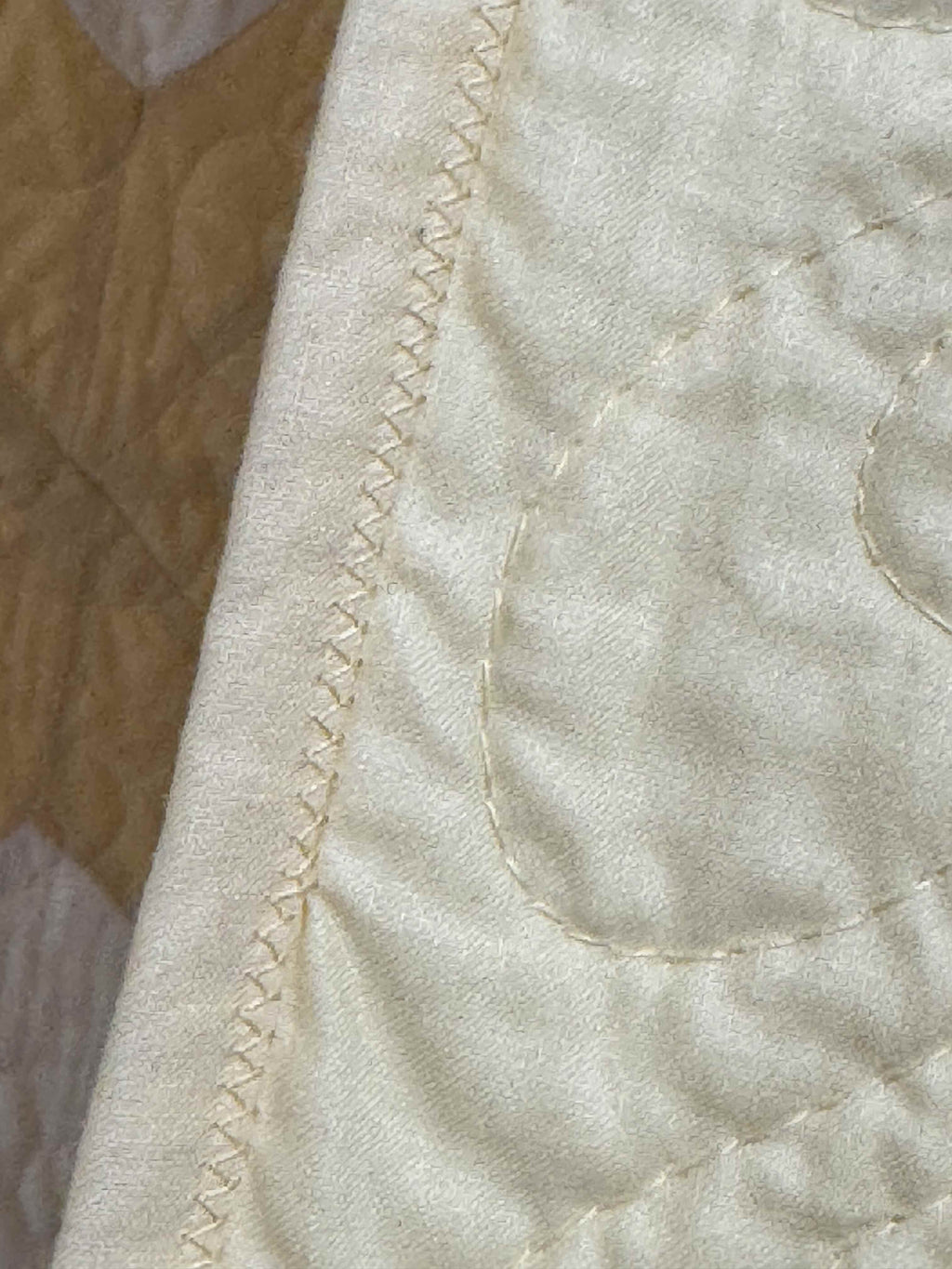 Vintage Quilt Cottage Tulip