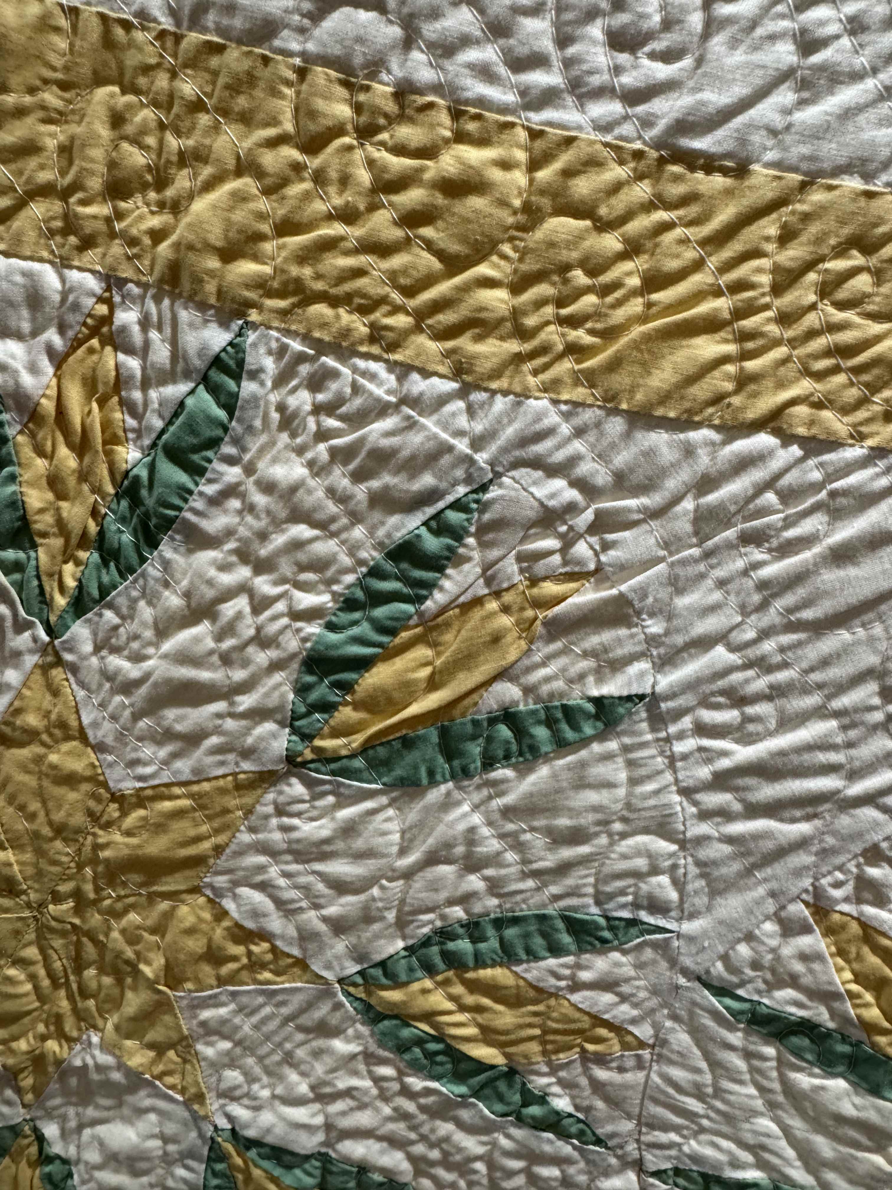 Vintage Quilt Cottage Tulip