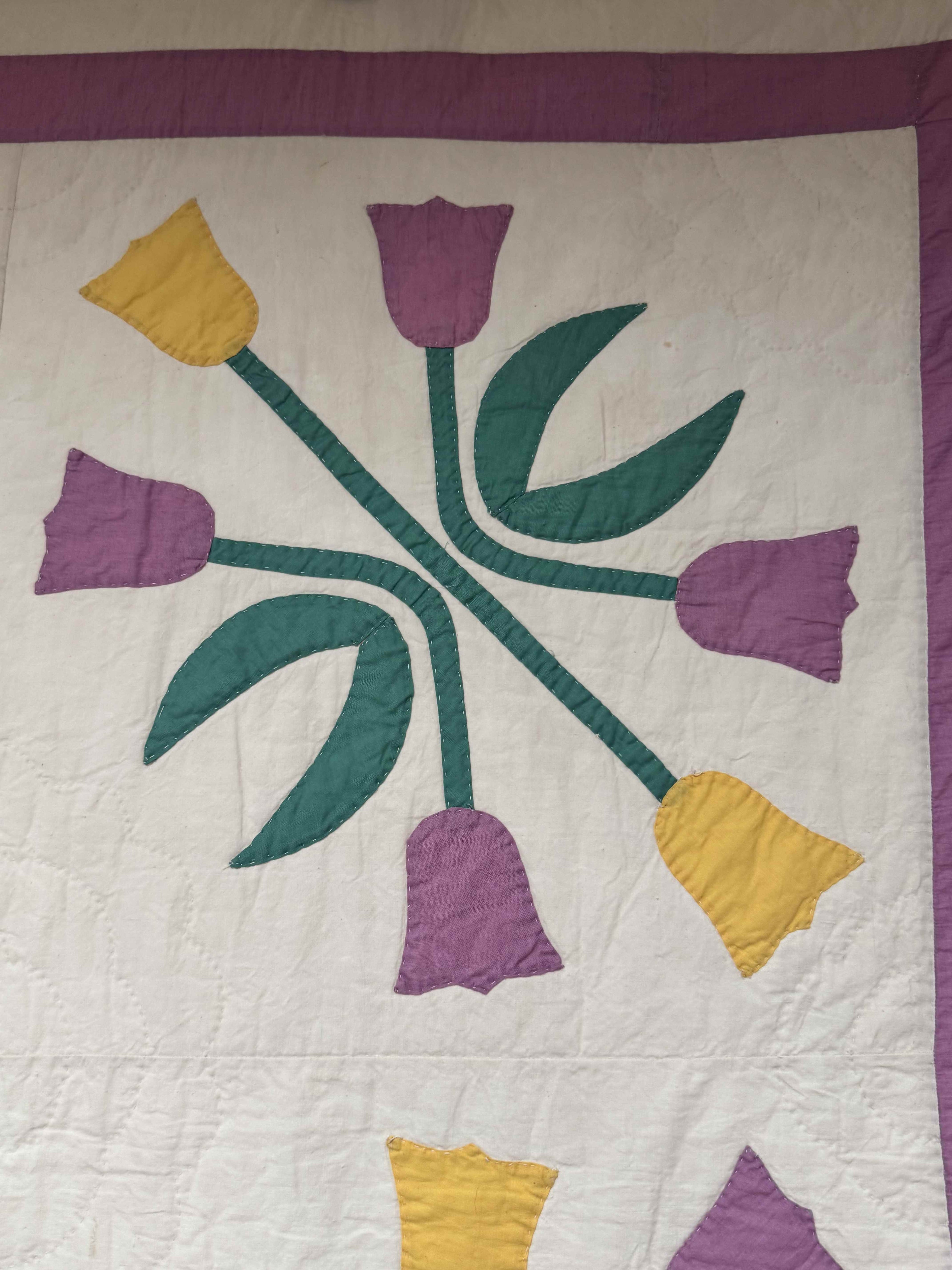 Vintage Quilt Tulip Applique