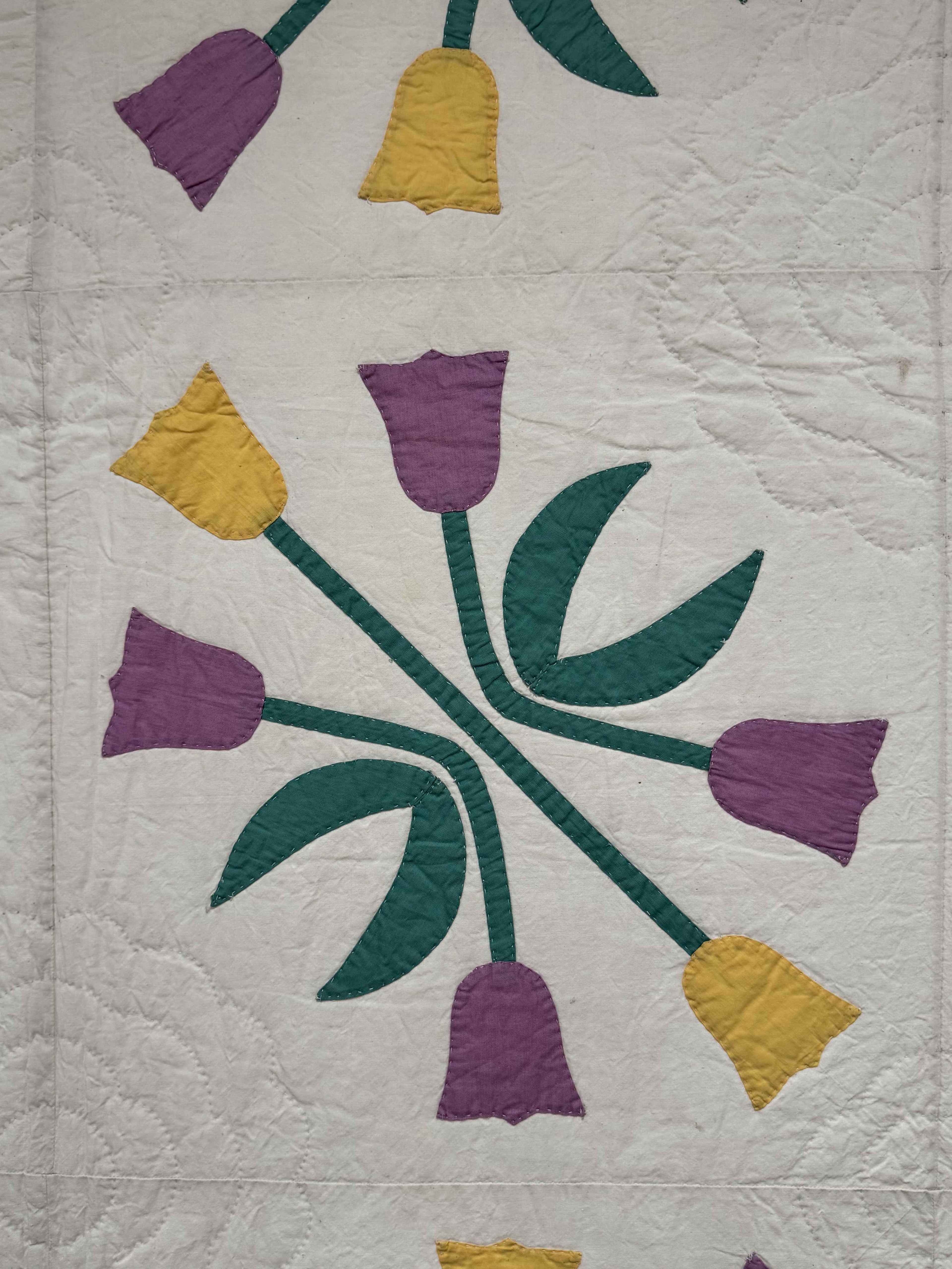 Vintage Quilt Tulip Applique