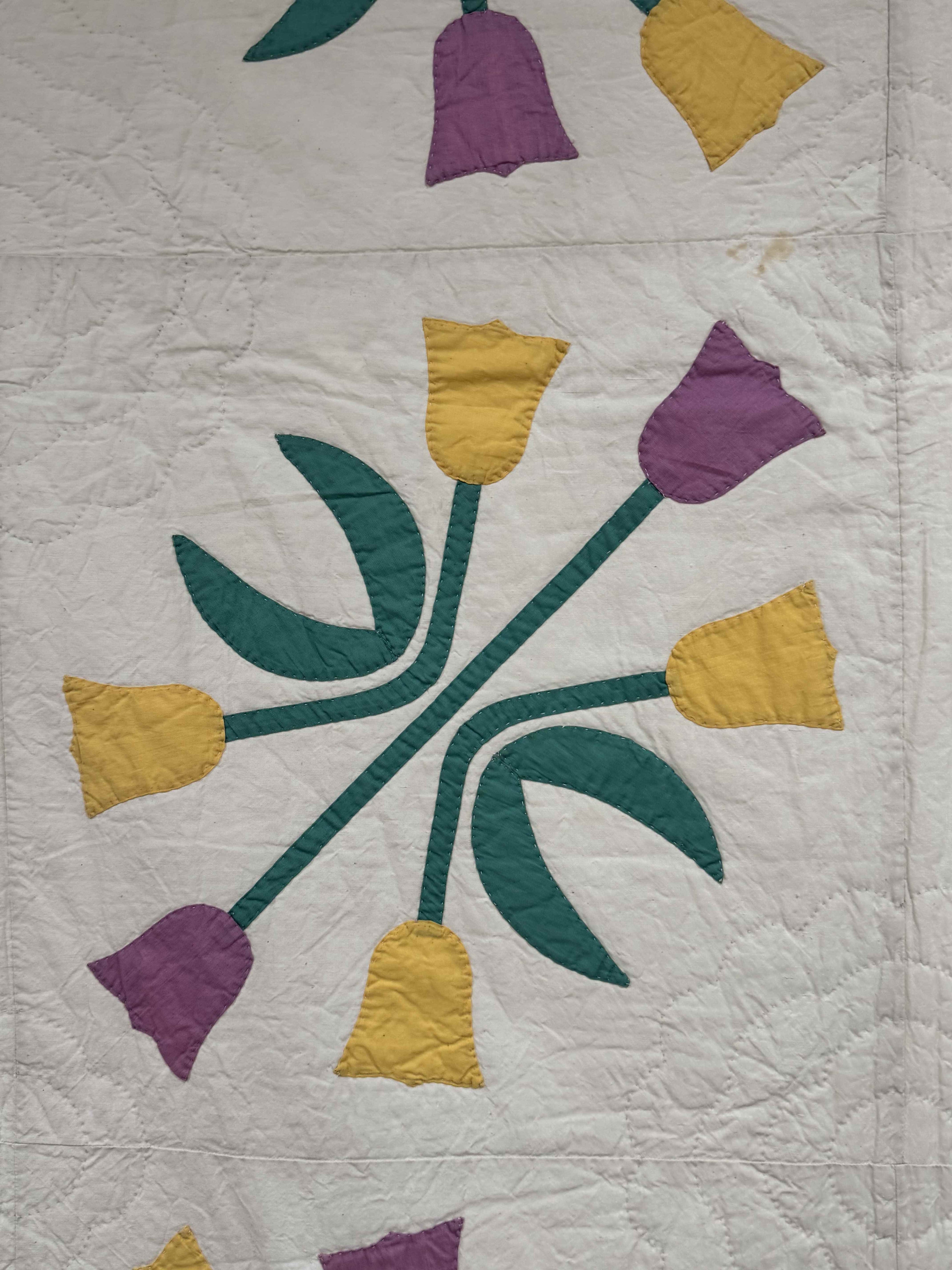 Vintage Quilt Tulip Applique