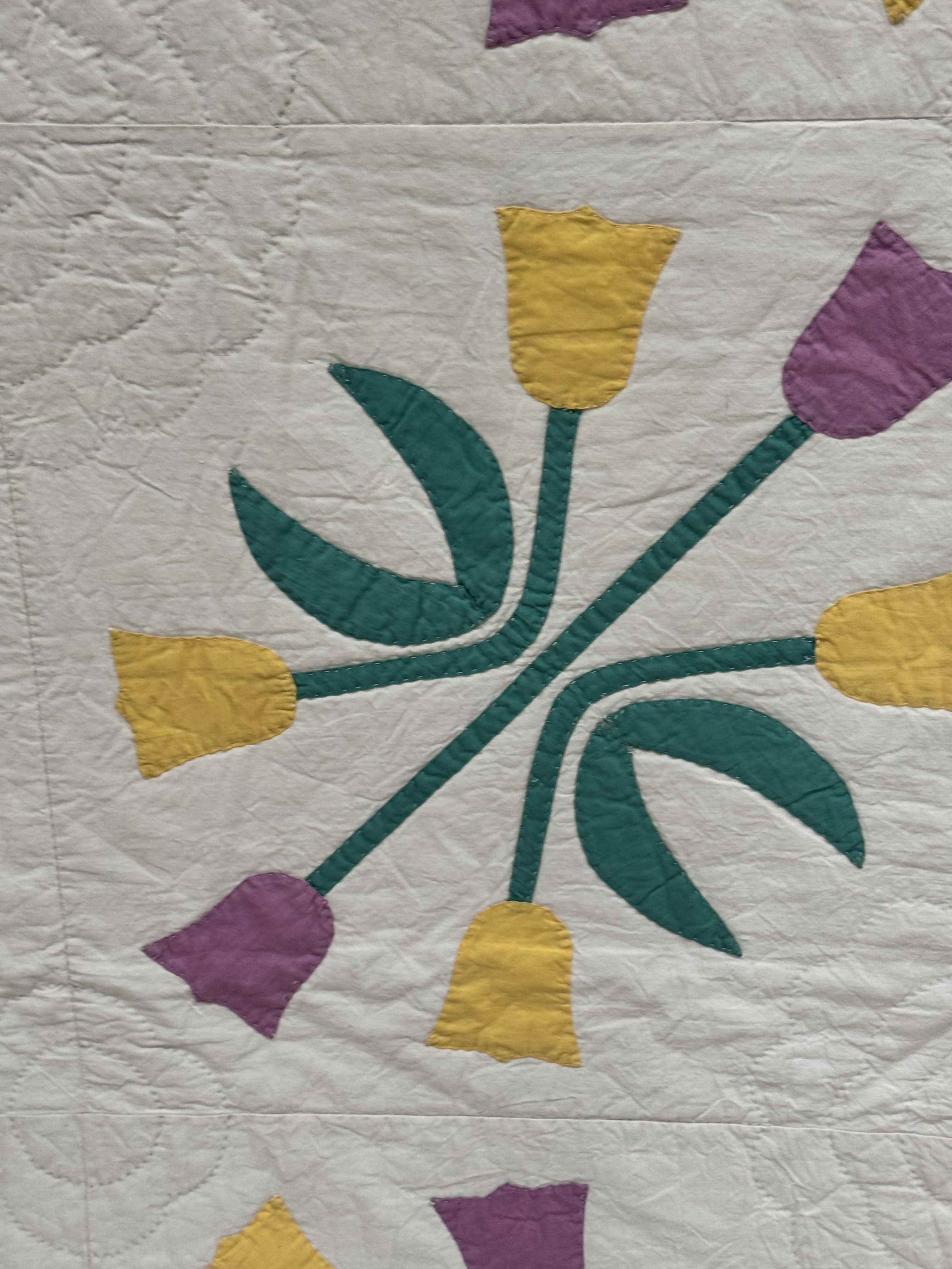Vintage Quilt Tulip Applique