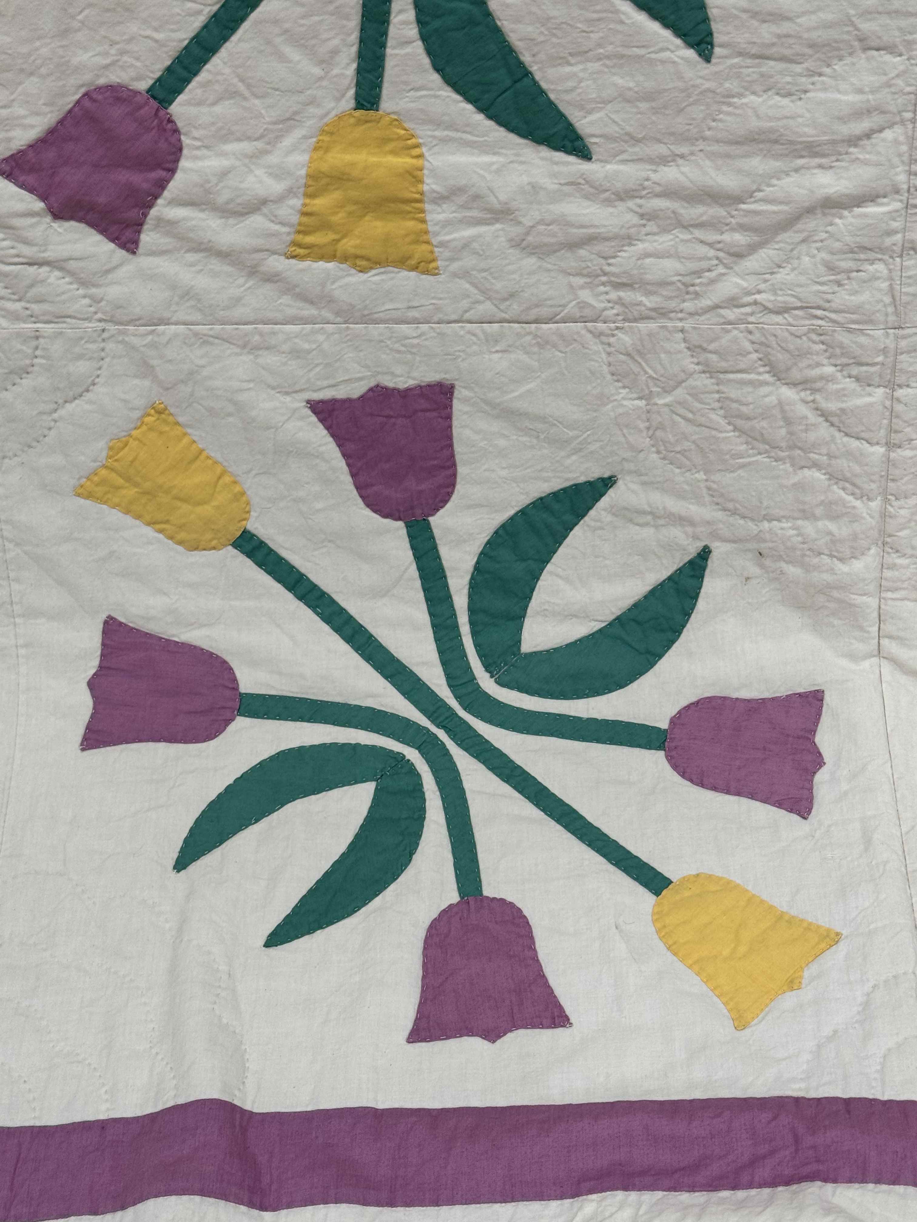 Vintage Quilt Tulip Applique