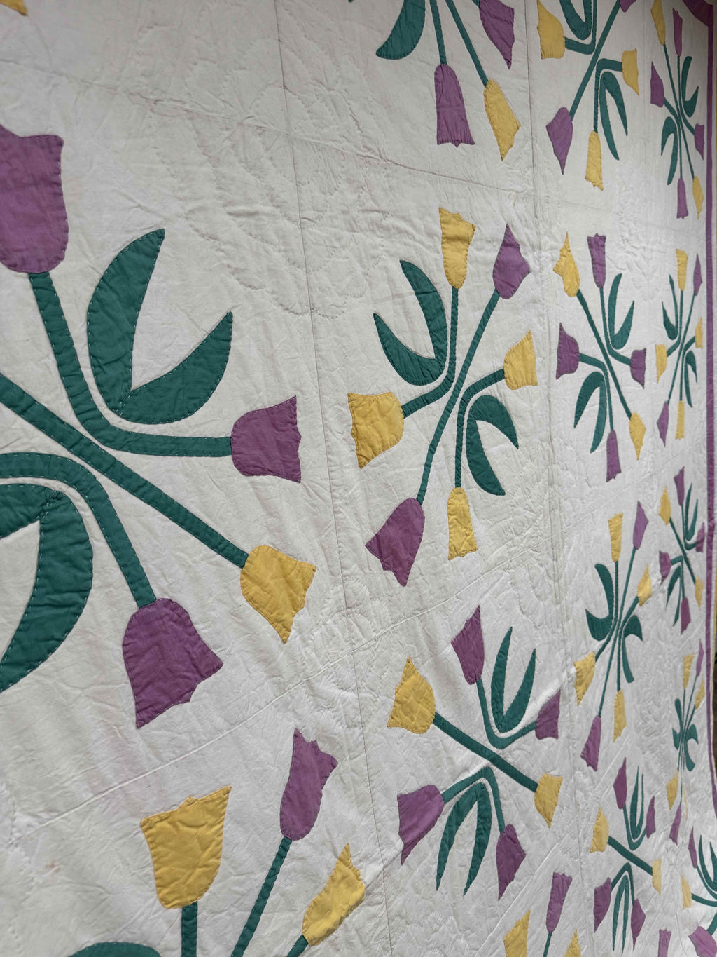 Vintage Quilt Tulip Applique