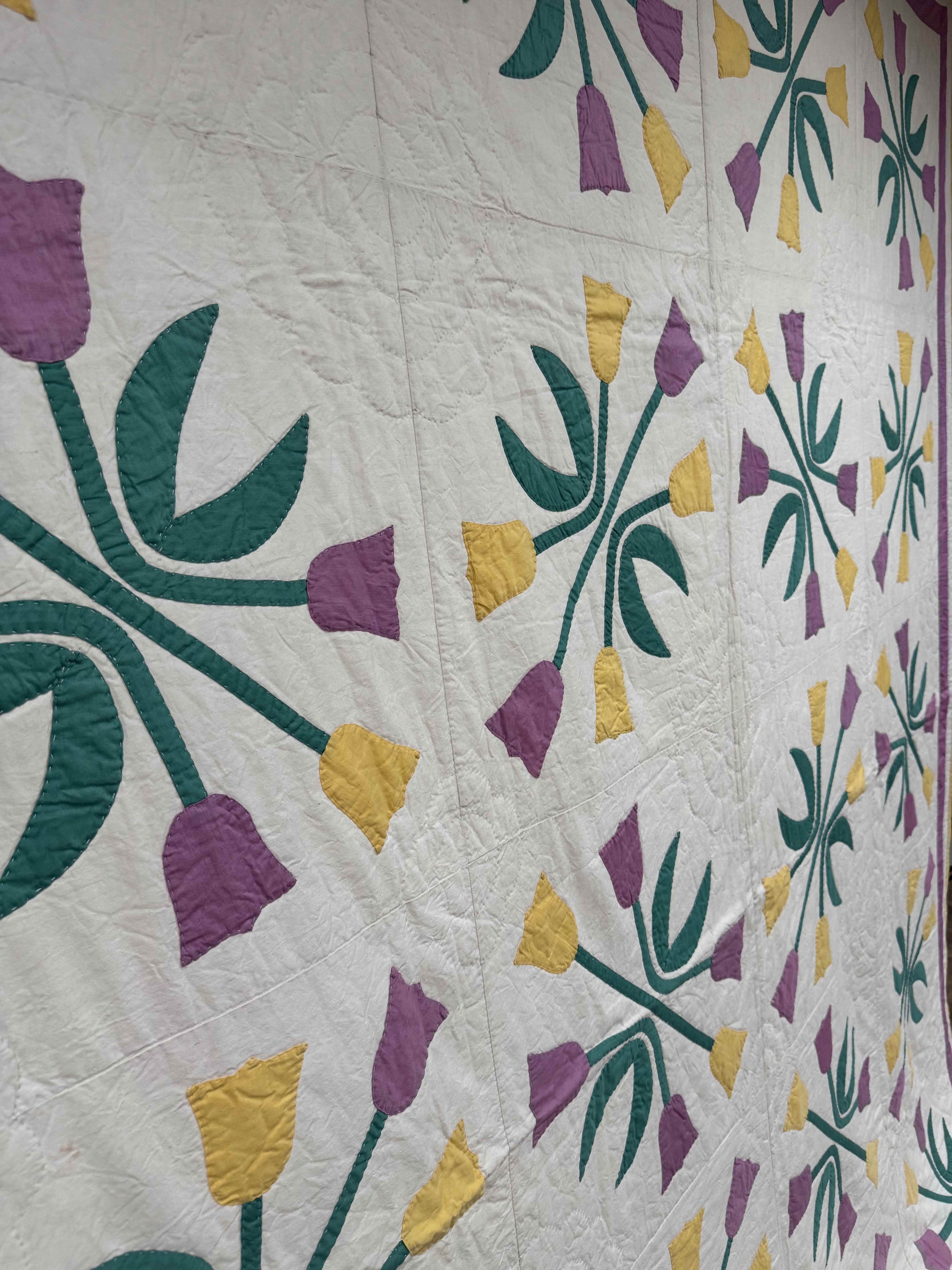 Vintage Quilt Tulip Applique