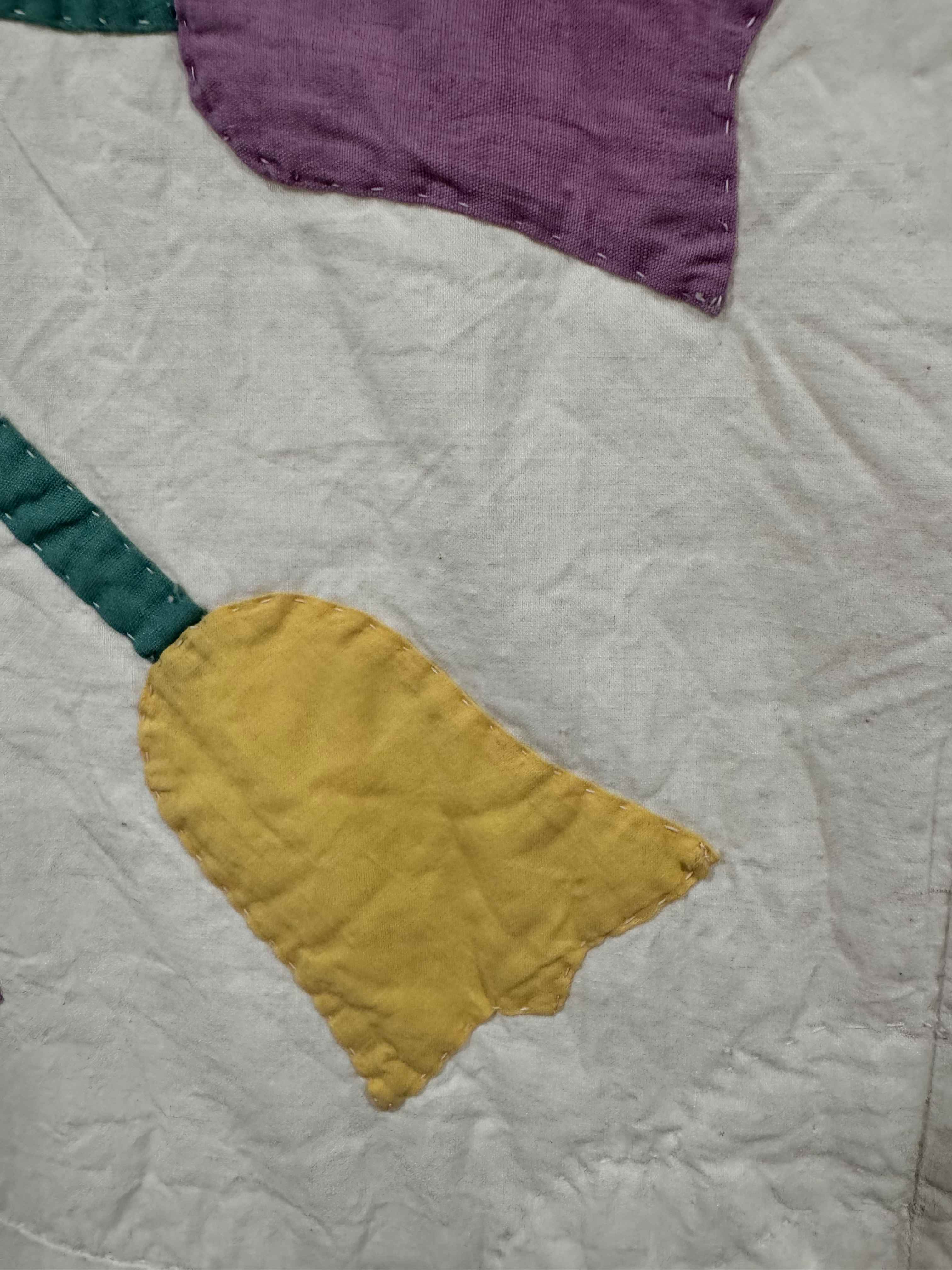 Vintage Quilt Tulip Applique