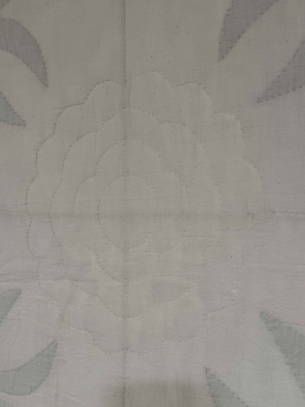 Vintage Quilt Tulip Applique