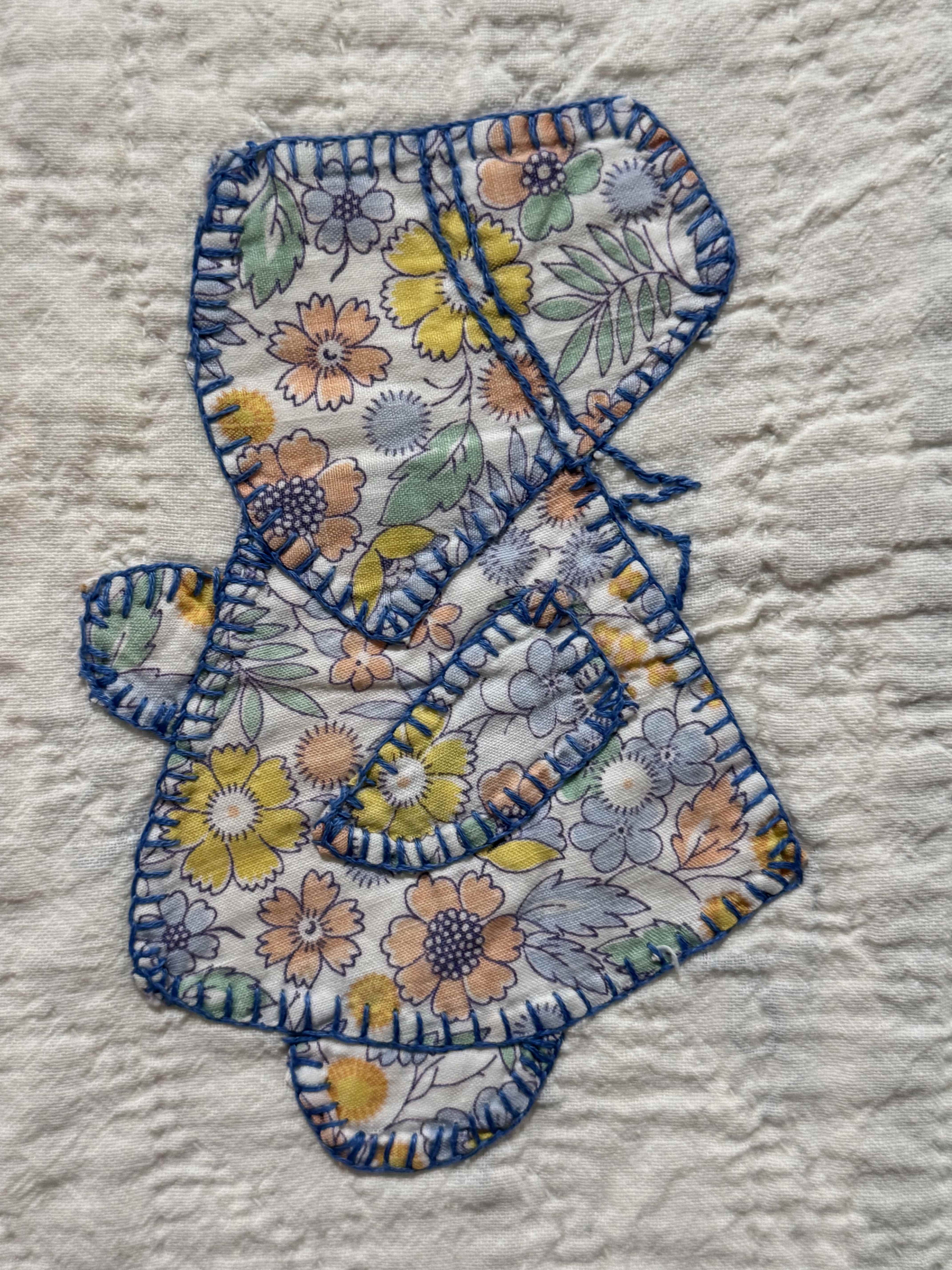 **SOLD Vintage Quilt Sunbonnet Sue Crib Size SOLD**