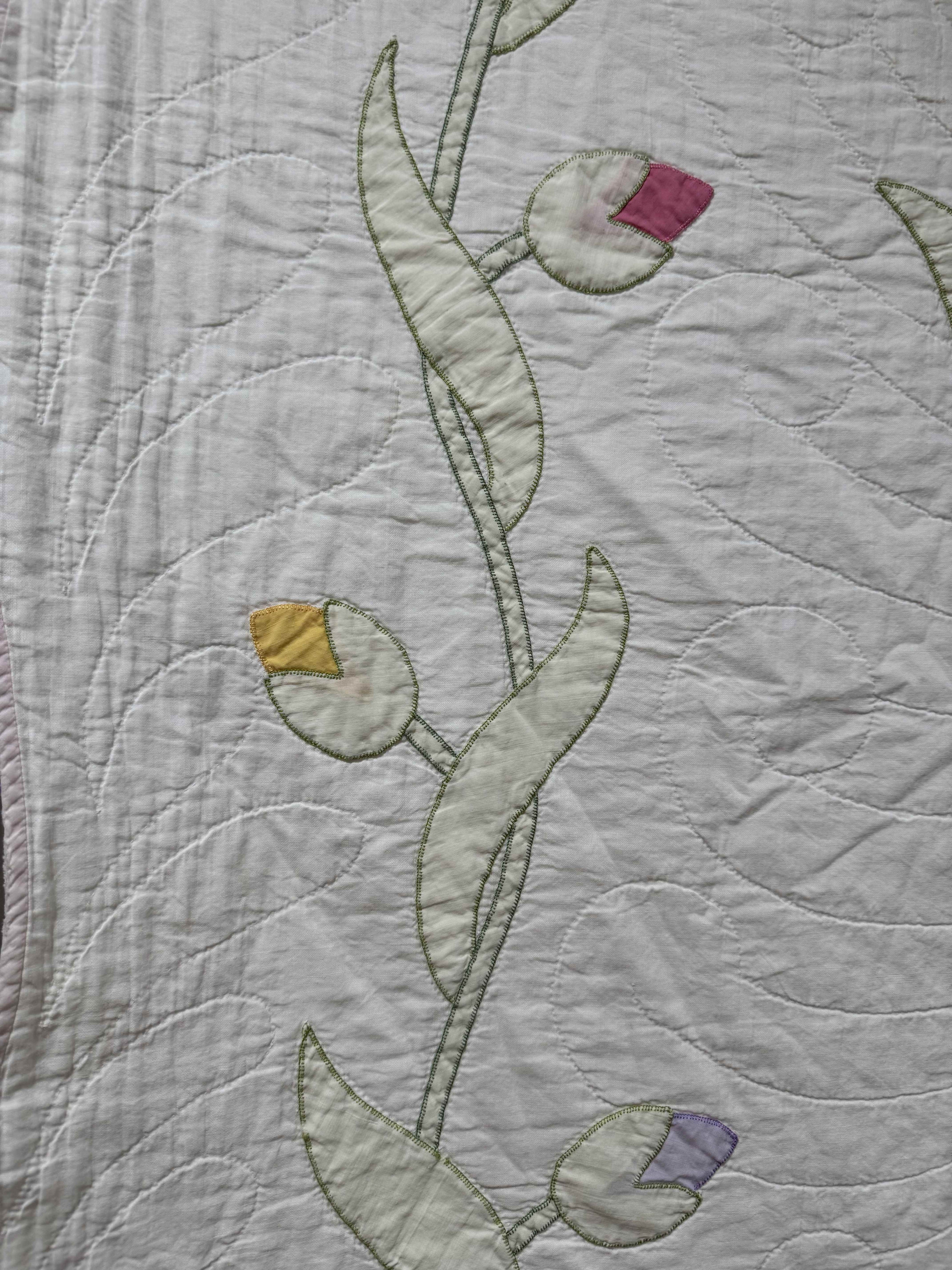 Vintage Quilt Yankee Garden Floral Applique