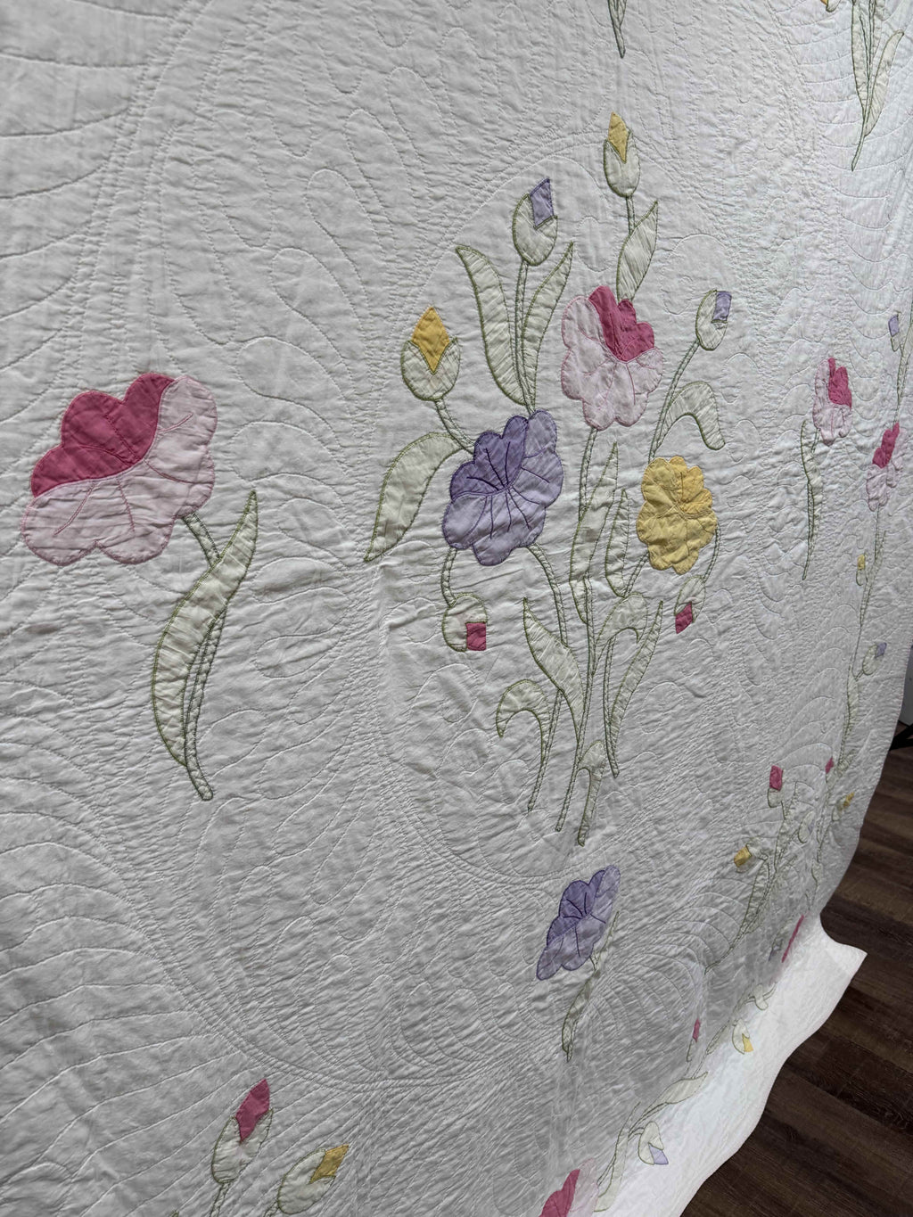 Vintage Quilt Yankee Garden Floral Applique