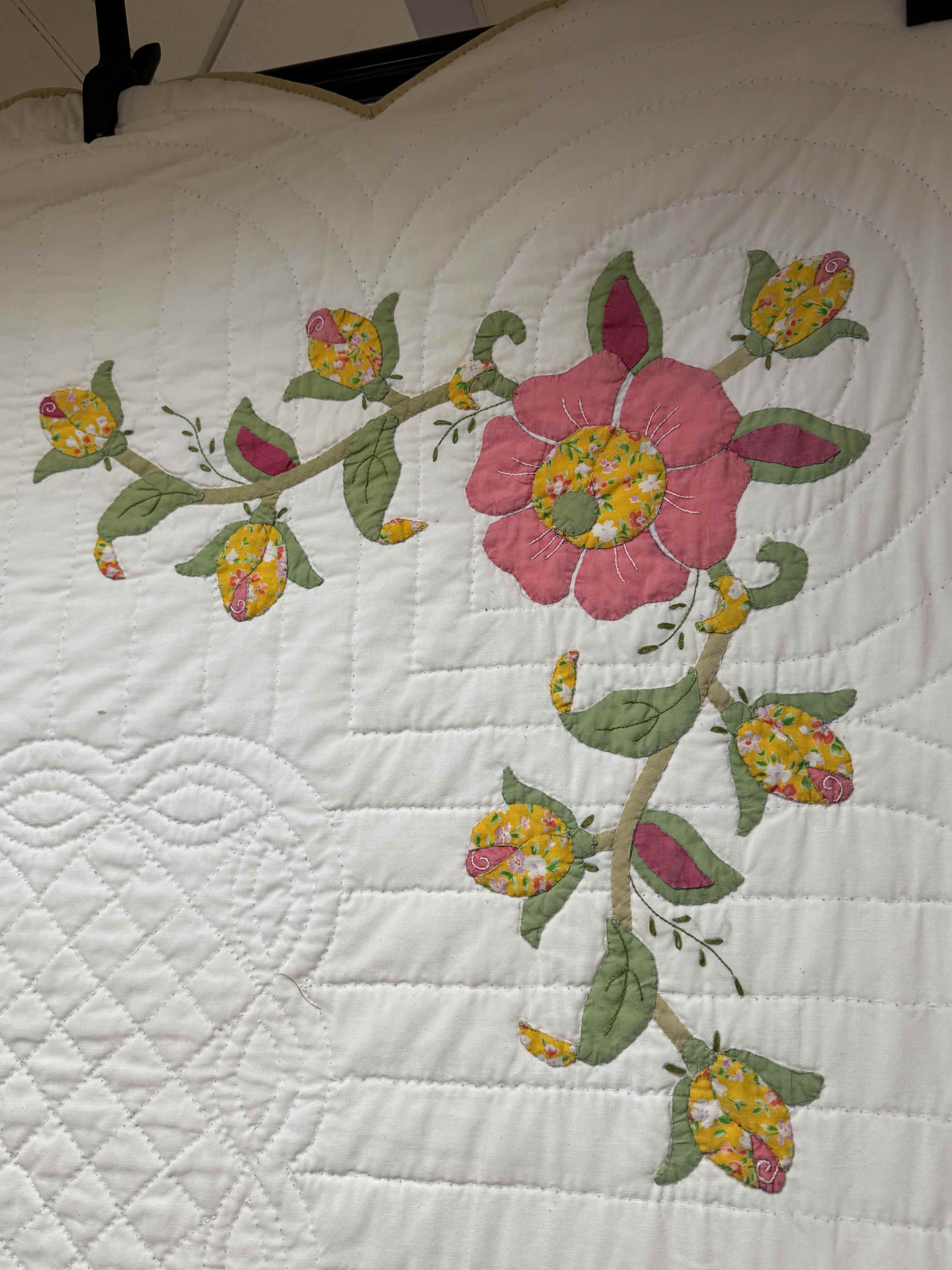 Vintage Quilt Calico Rose Kit Quilt