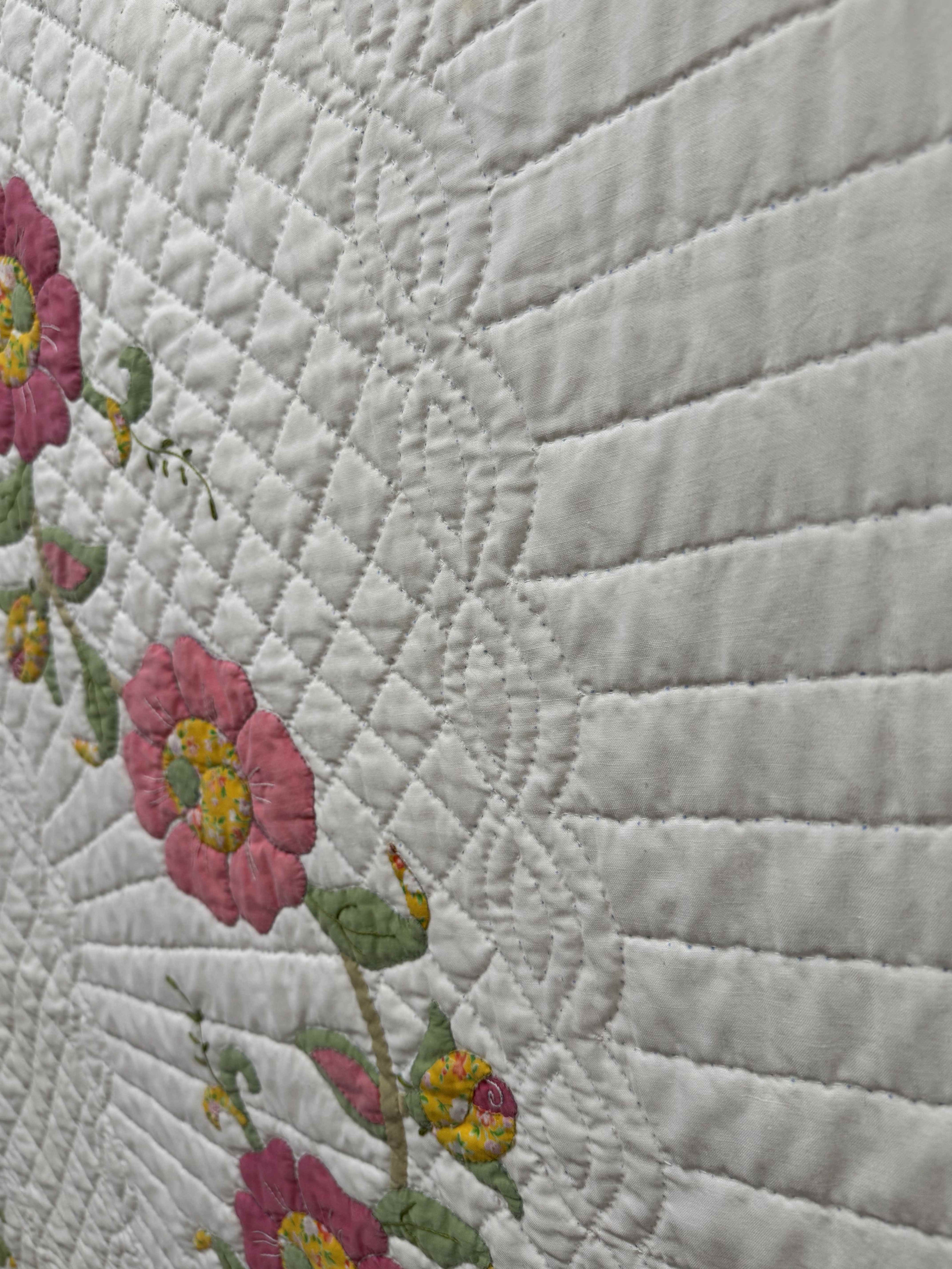 Vintage Quilt Calico Rose Kit Quilt