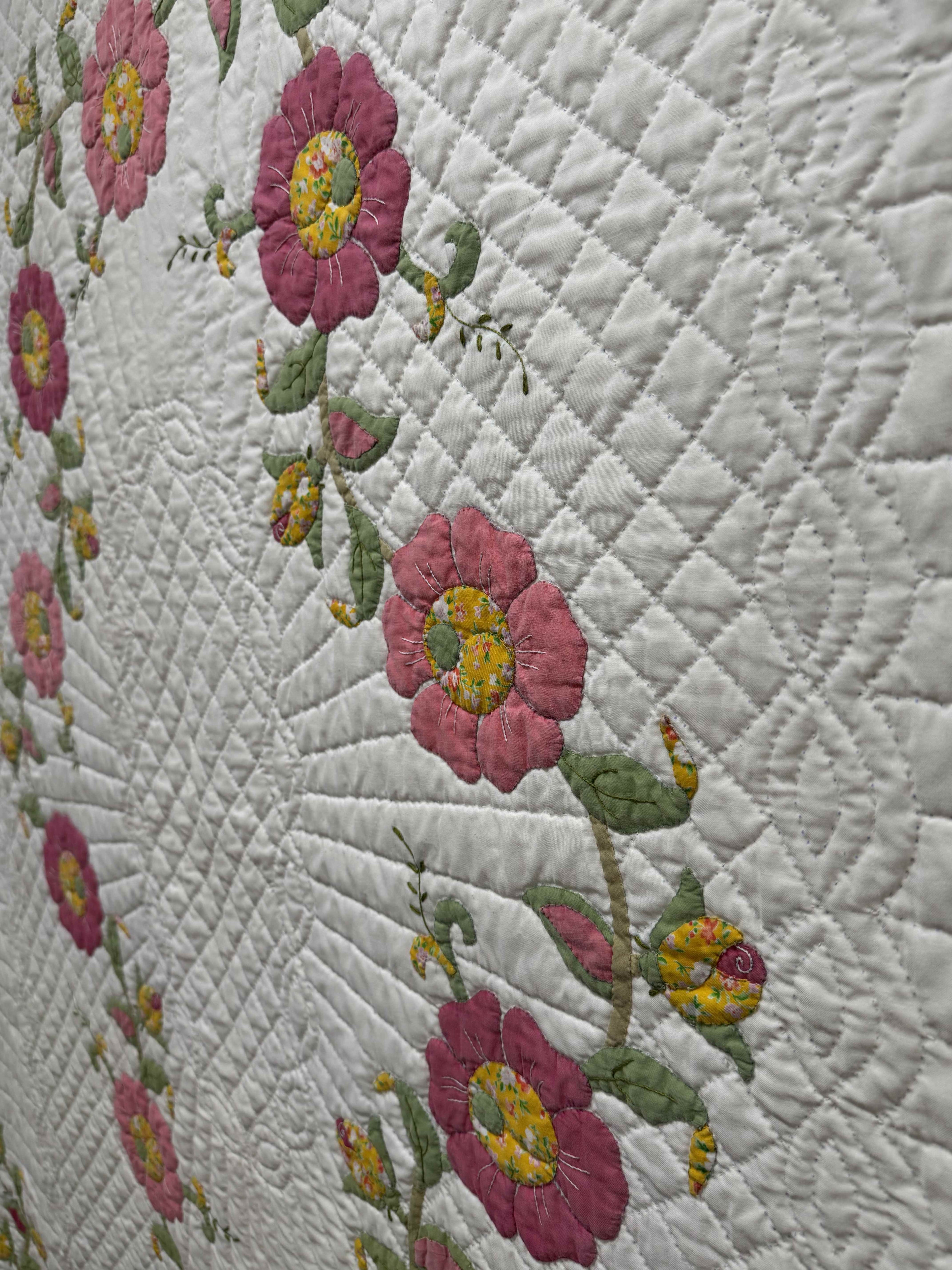 Vintage Quilt Calico Rose Kit Quilt