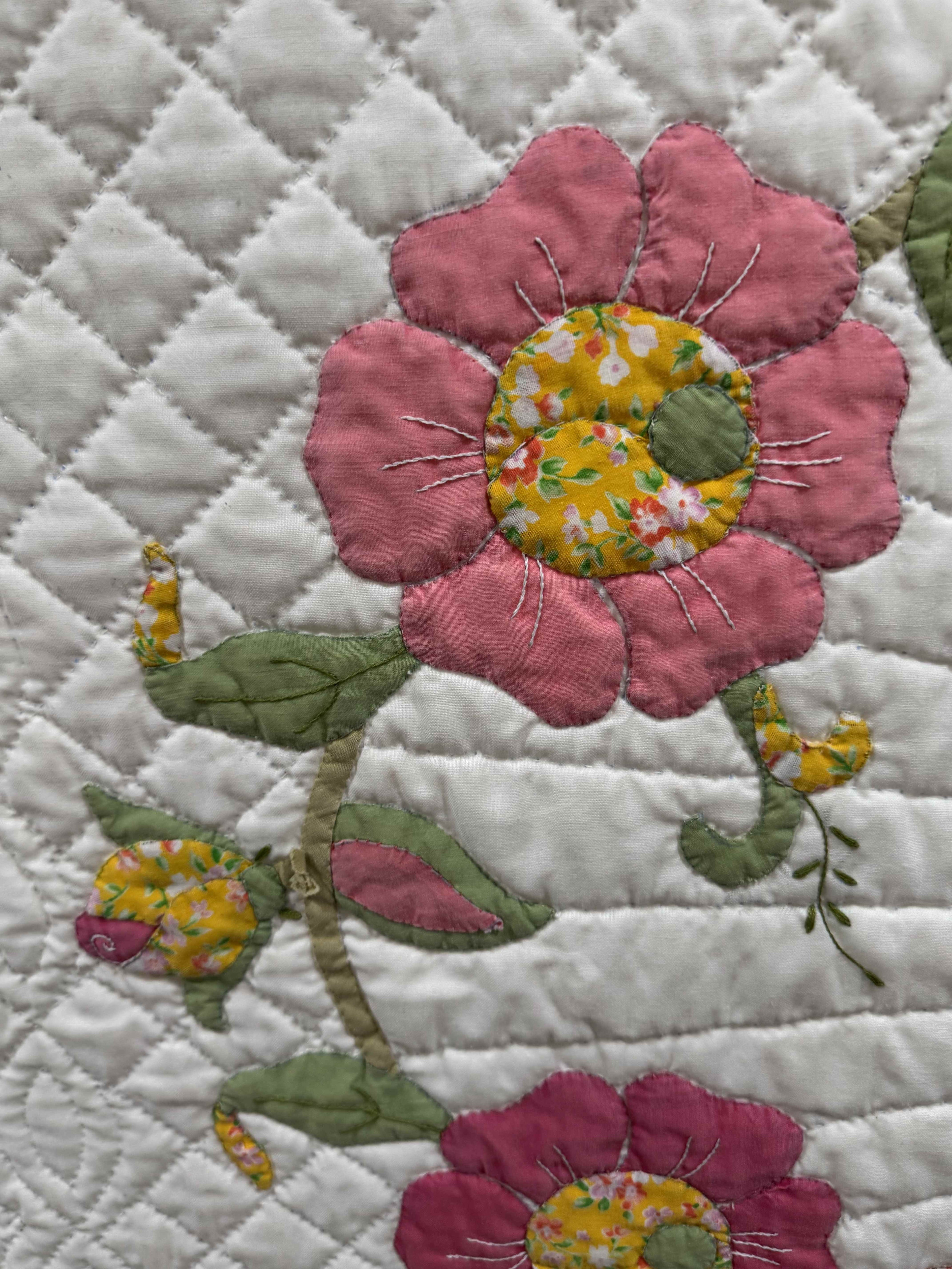 Vintage Quilt Calico Rose Kit Quilt
