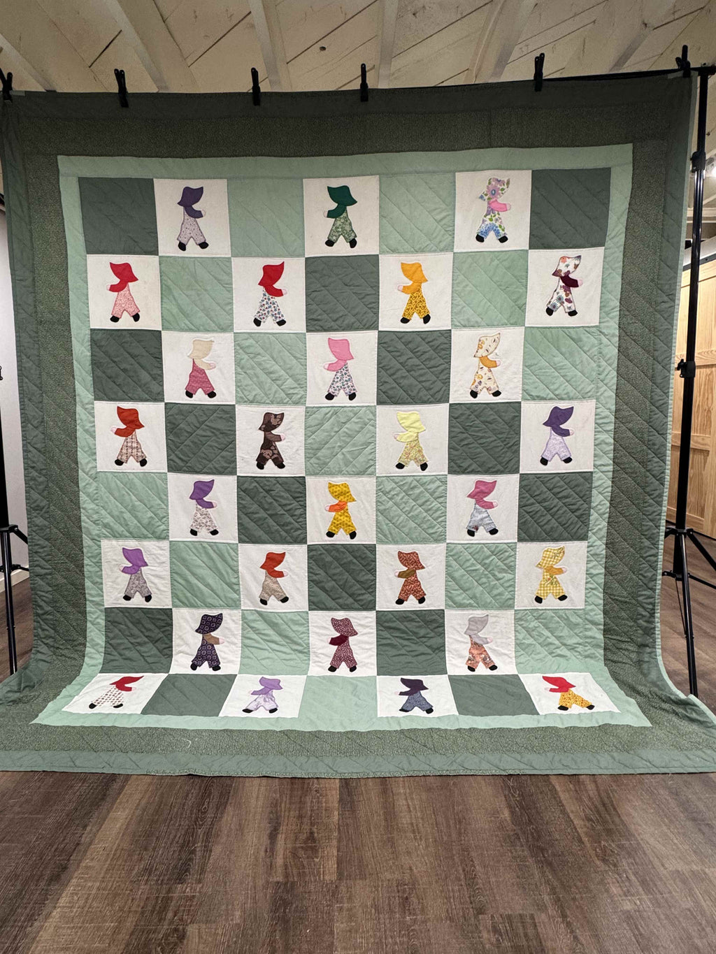 **SOLD  Vintage Quilt Sunbonnet Sue SOLD**