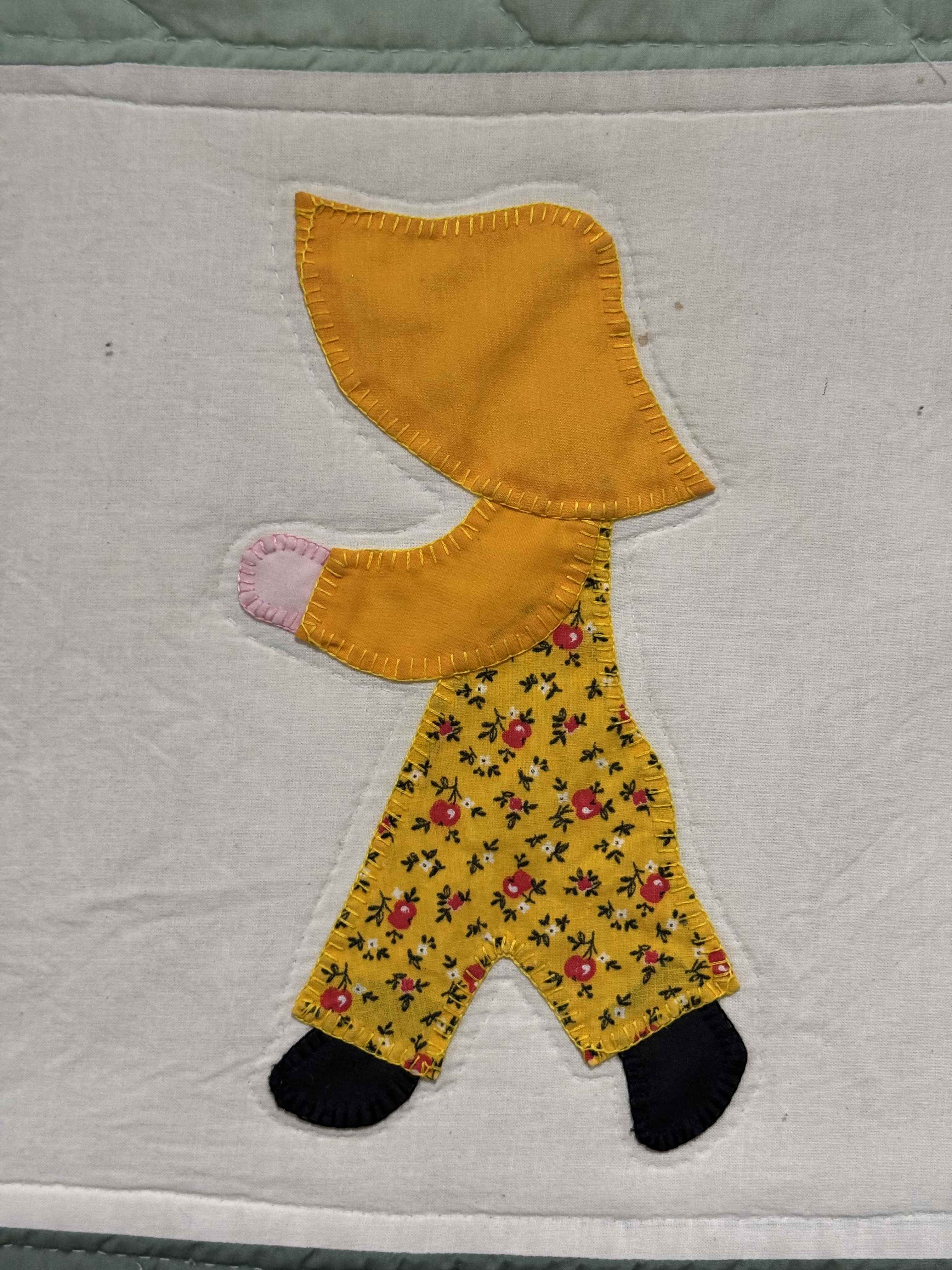 **SOLD  Vintage Quilt Sunbonnet Sue SOLD**