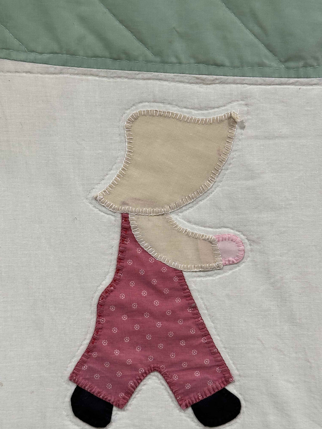 **SOLD  Vintage Quilt Sunbonnet Sue SOLD**