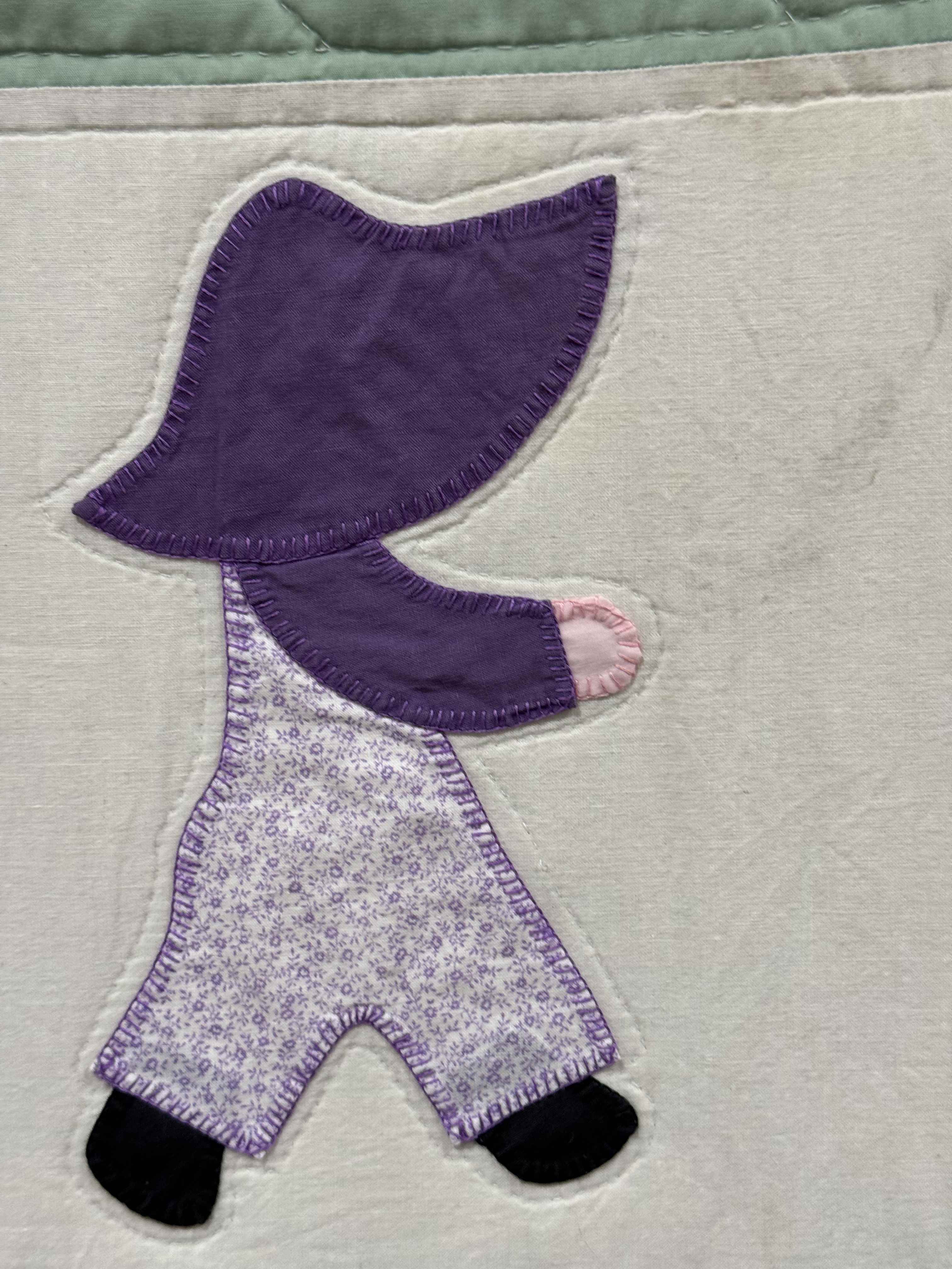 **SOLD  Vintage Quilt Sunbonnet Sue SOLD**
