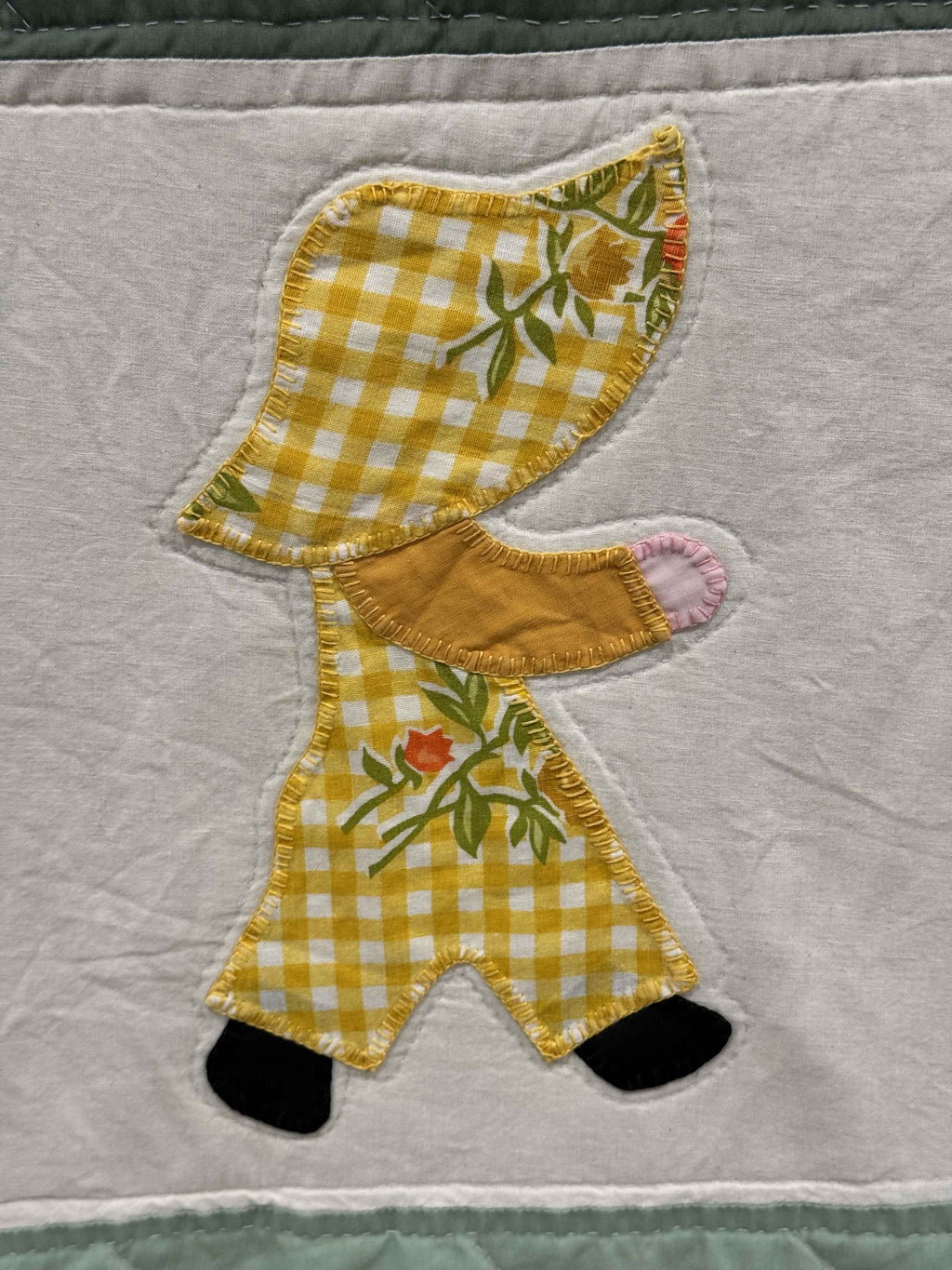 **SOLD  Vintage Quilt Sunbonnet Sue SOLD**