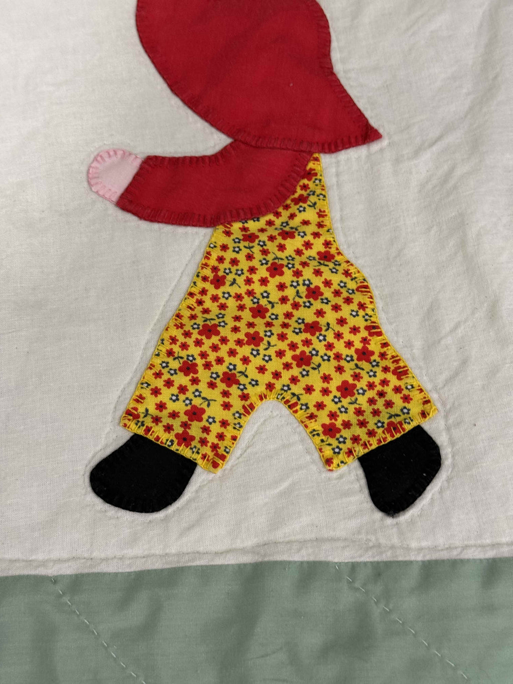 **SOLD  Vintage Quilt Sunbonnet Sue SOLD**